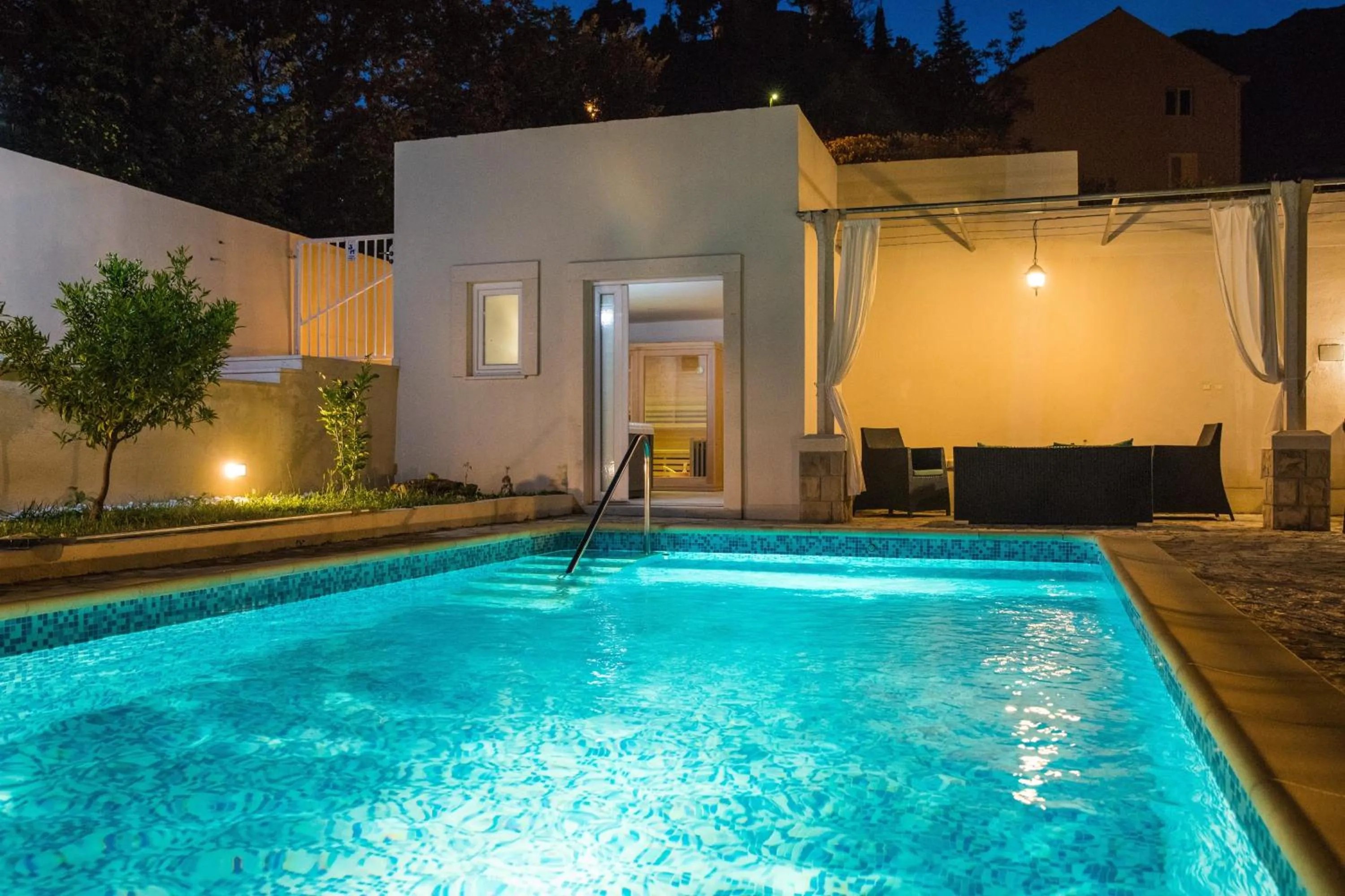 Swimming pool in Apartments Villa Roza