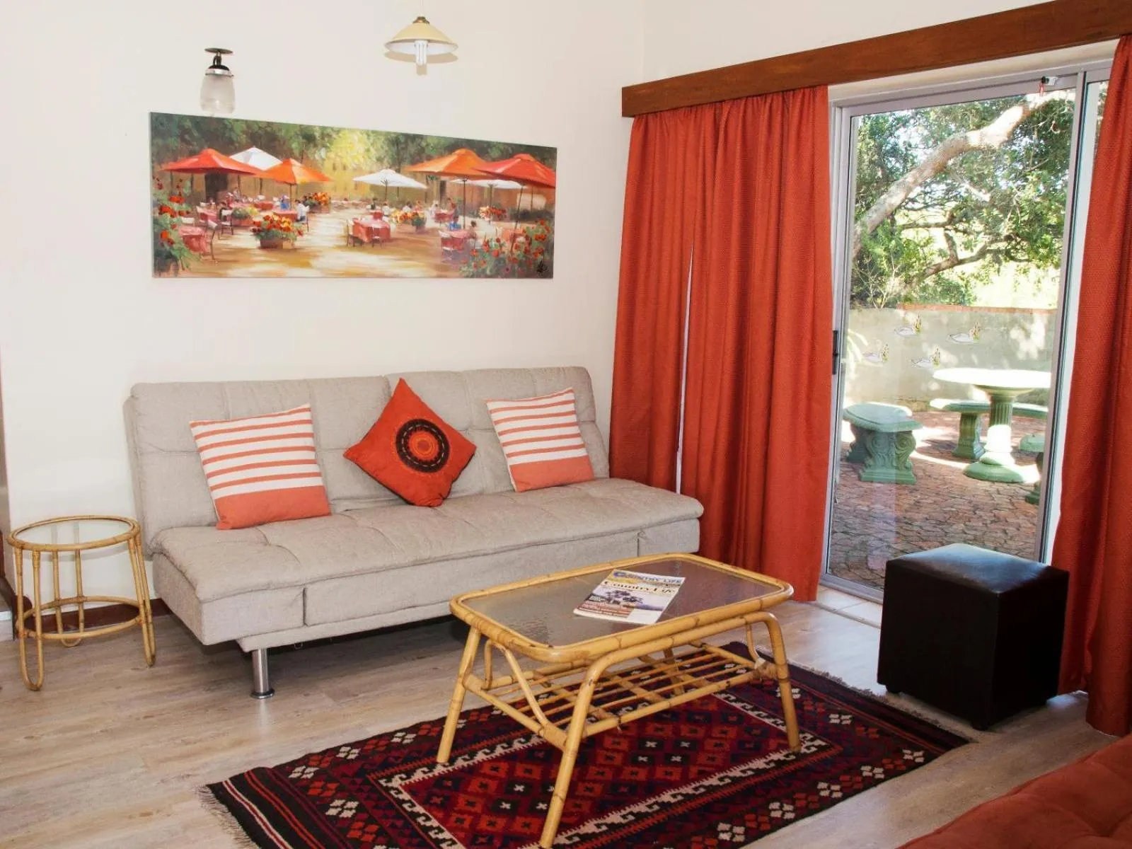 Communal lounge/ TV room in Water's Edge