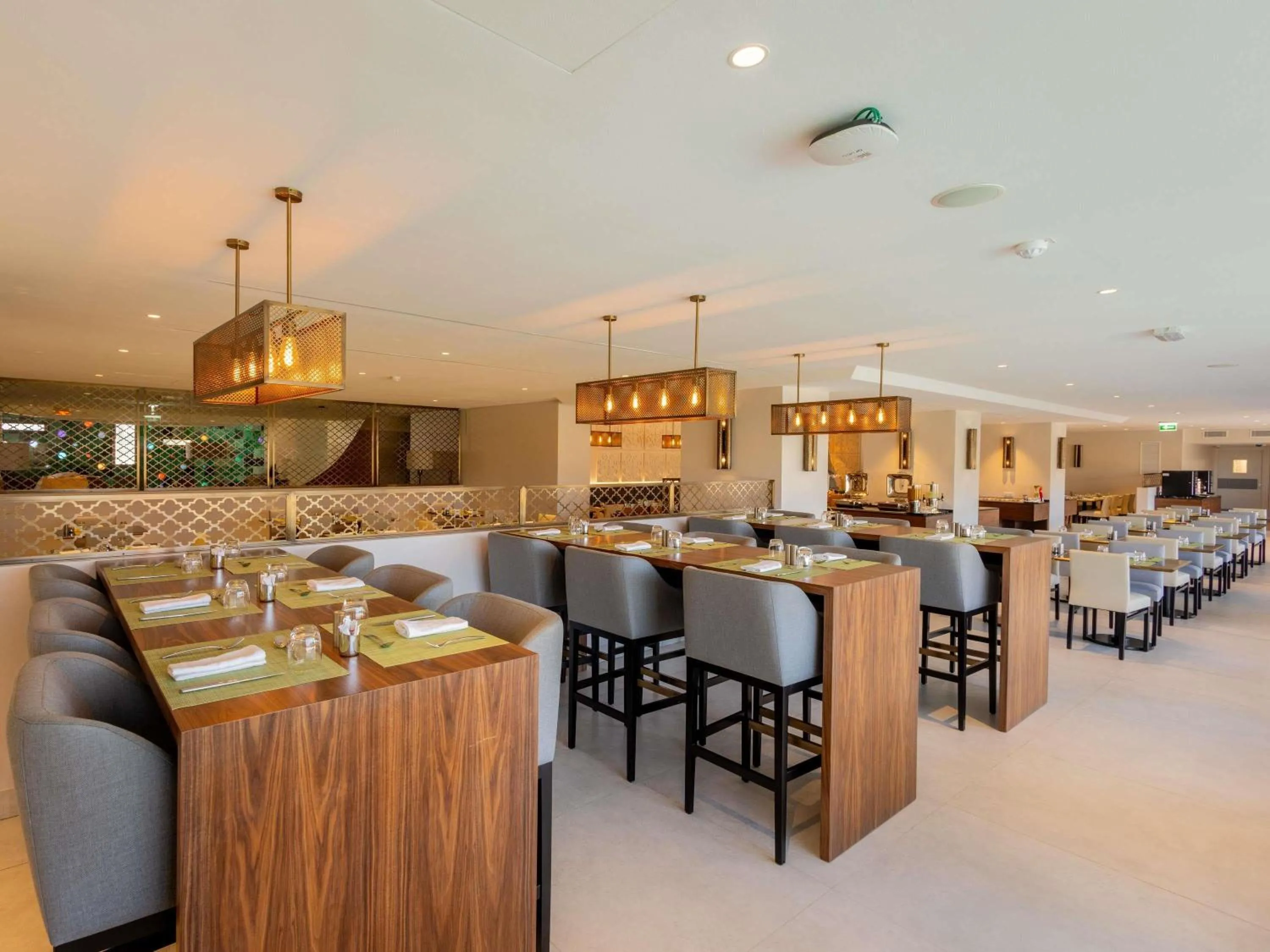 Restaurant/places to eat in Mercure Alger Palais Des Congres