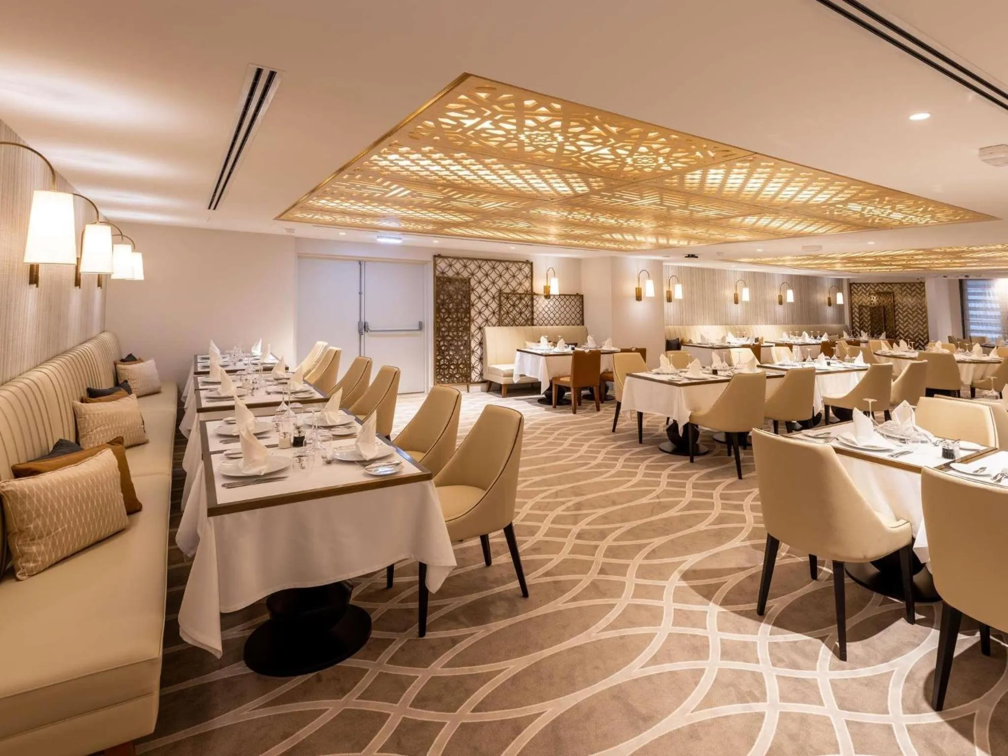 Restaurant/places to eat in Mercure Alger Palais Des Congres