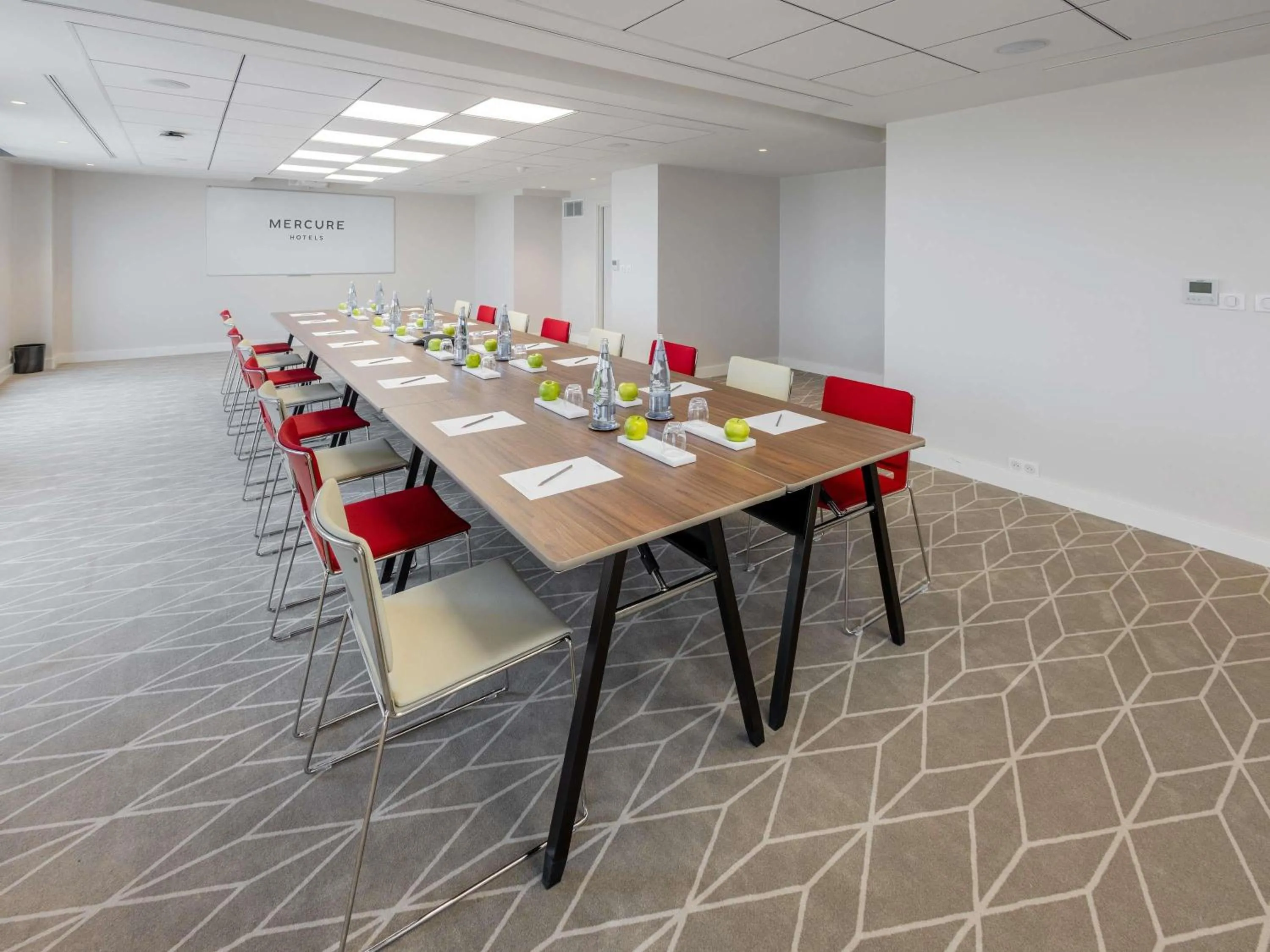 Meeting/conference room in Mercure Alger Palais Des Congres