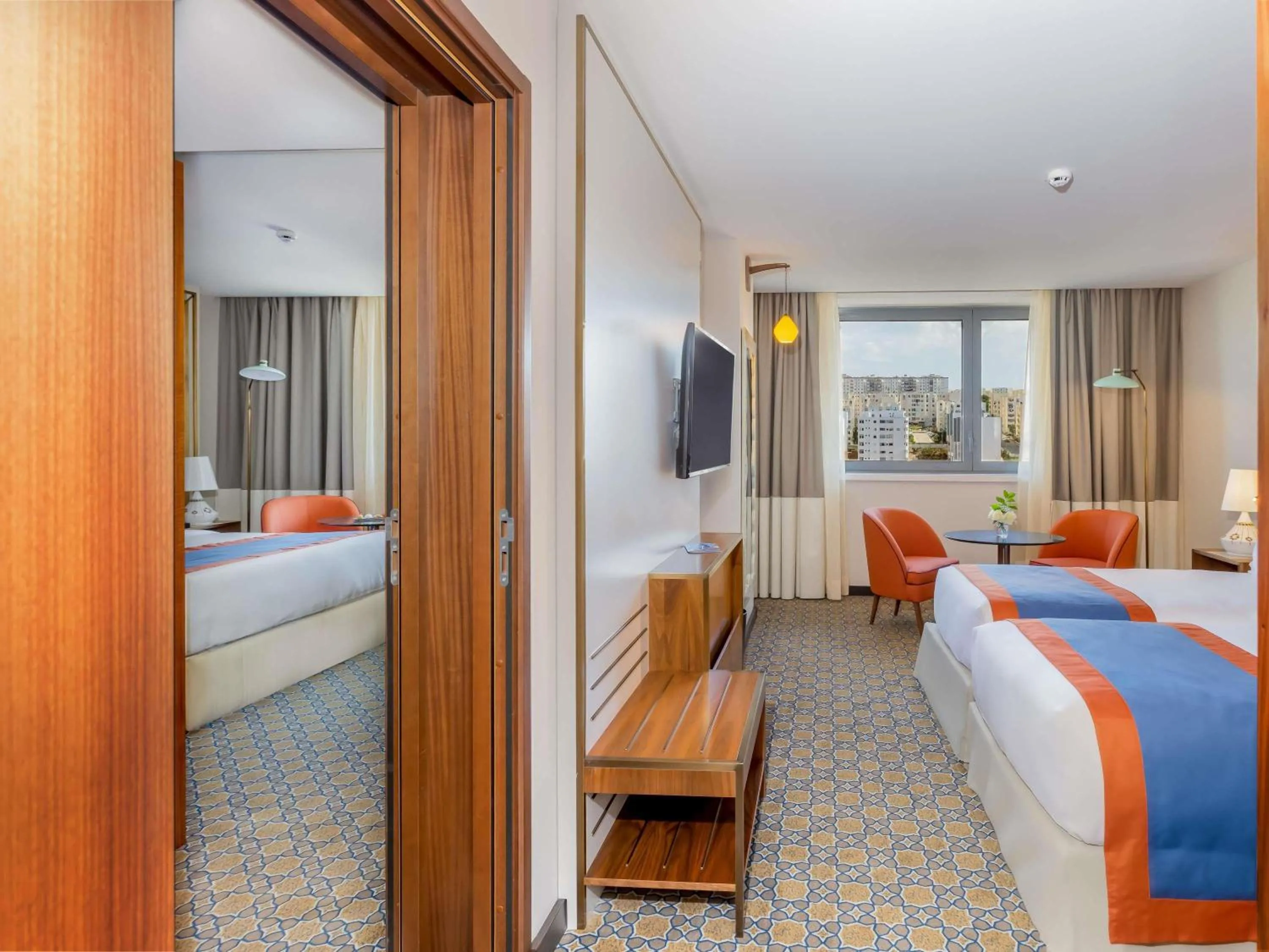 Bedroom, Bed in Mercure Alger Palais Des Congres