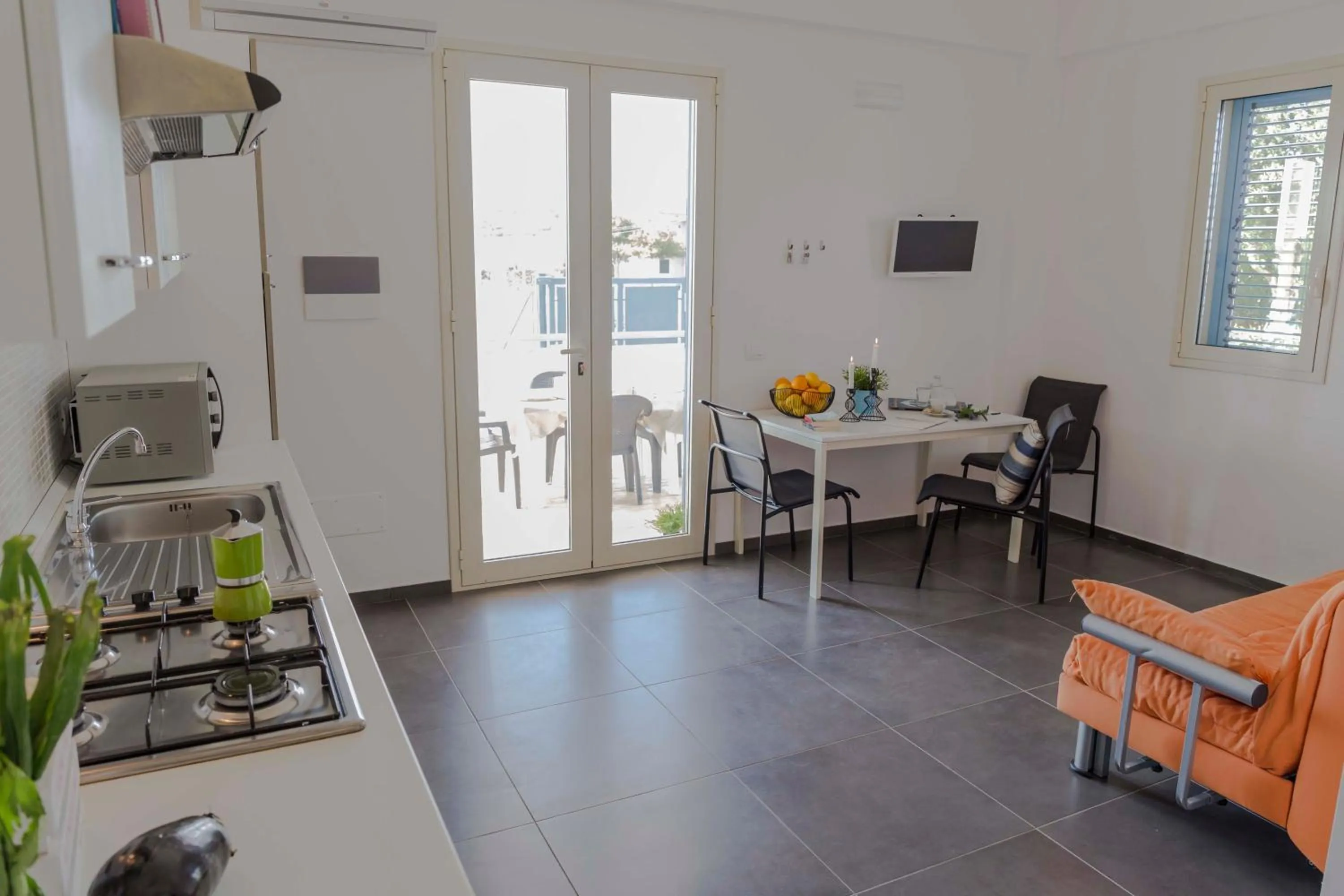 Kitchen or kitchenette in MareinSicilia Dammusa Residence