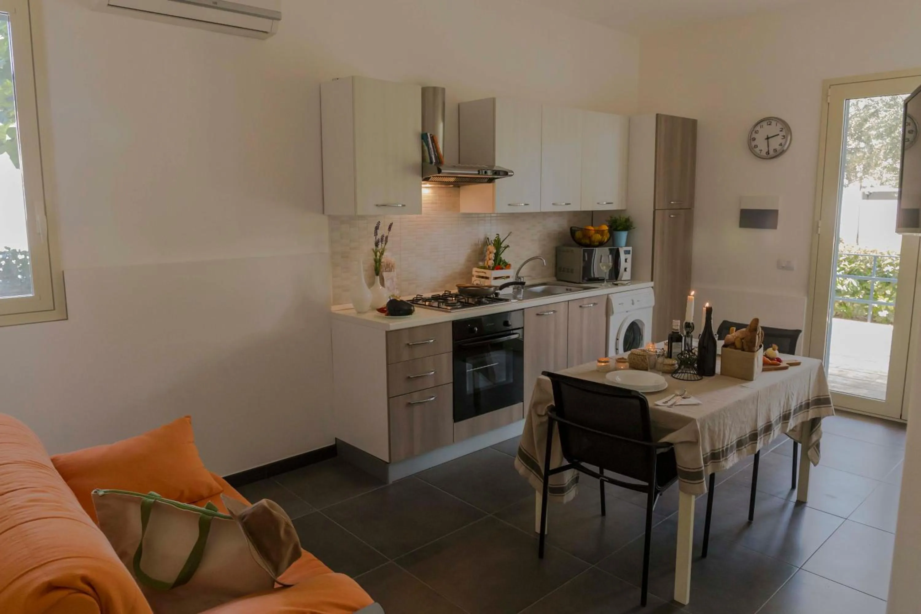 Kitchen or kitchenette in MareinSicilia Dammusa Residence