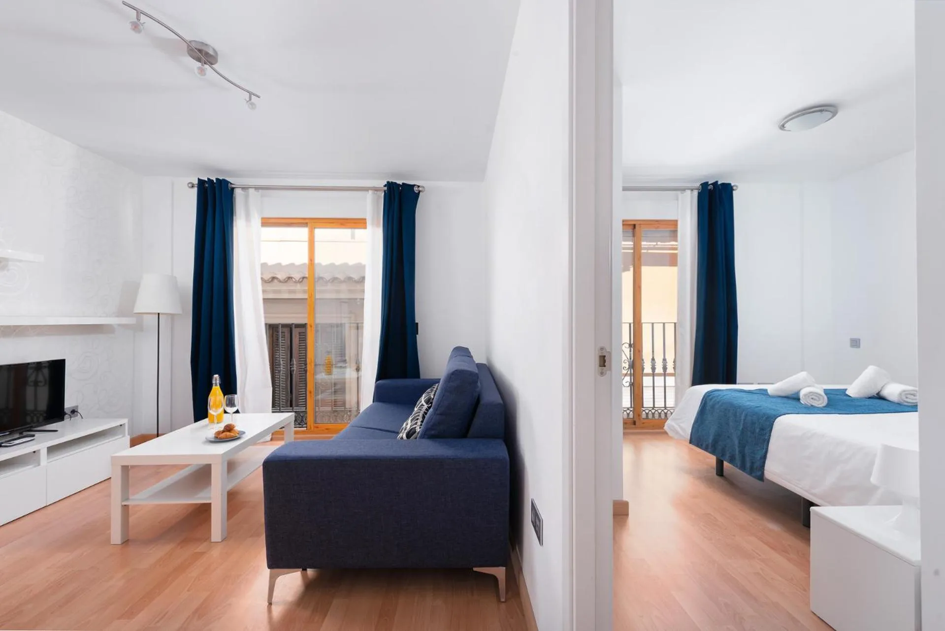 Living room, Bed in Apartamentos Globus by Be Alicante