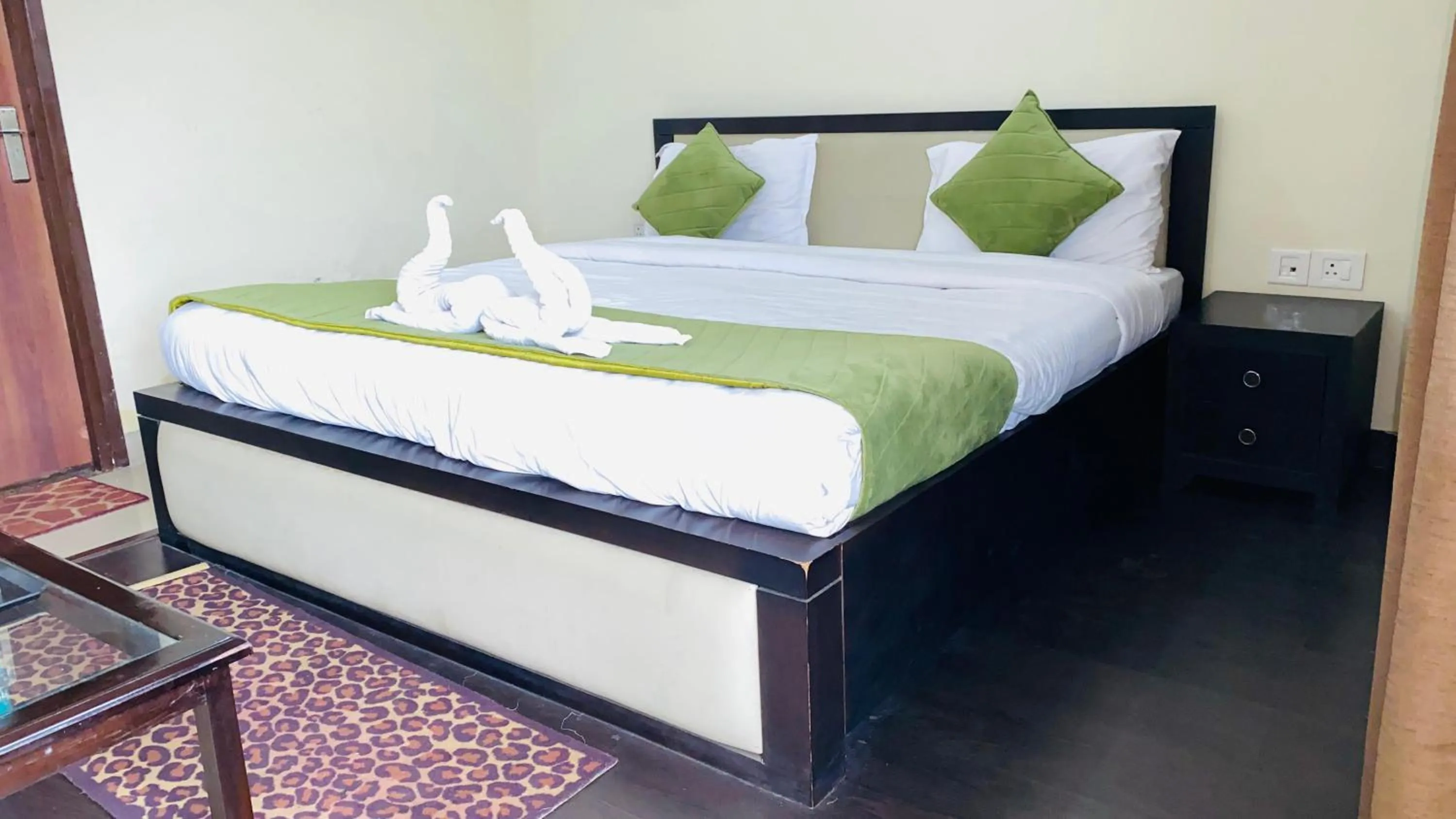 Bedroom, Bed in LivBox