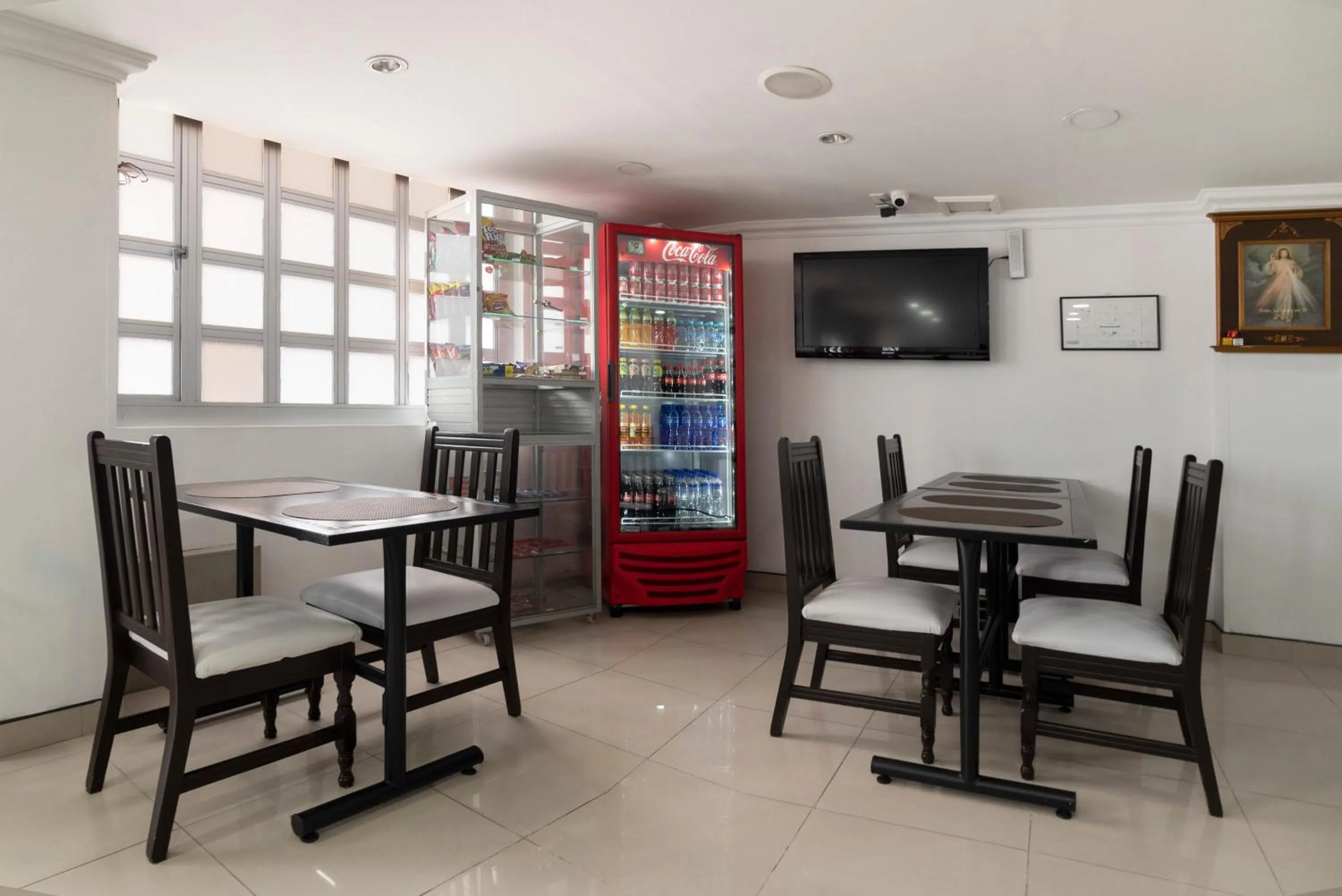 Restaurant/places to eat in Hotel Dorado 100