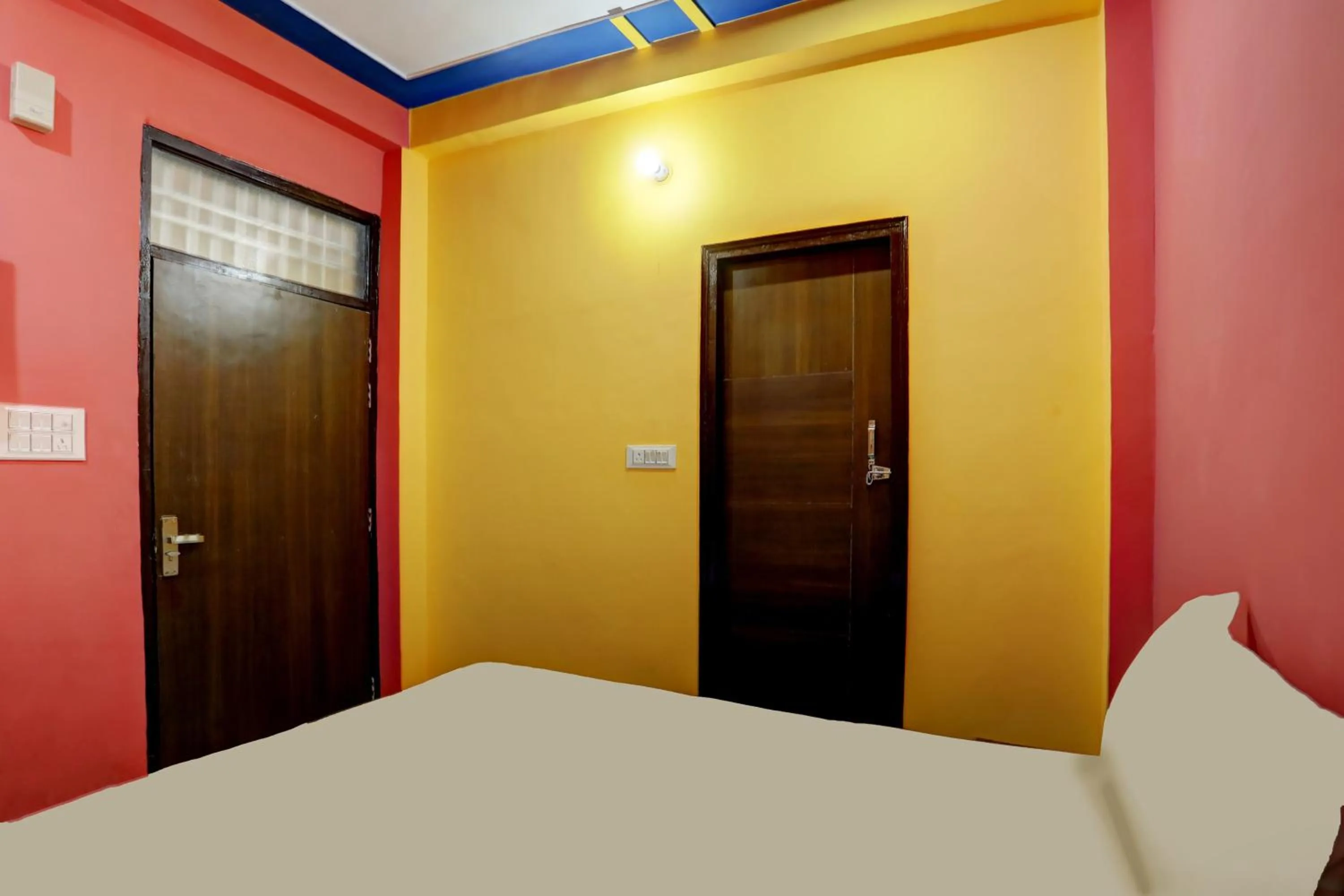 Bedroom in Hotel O Sk Inn