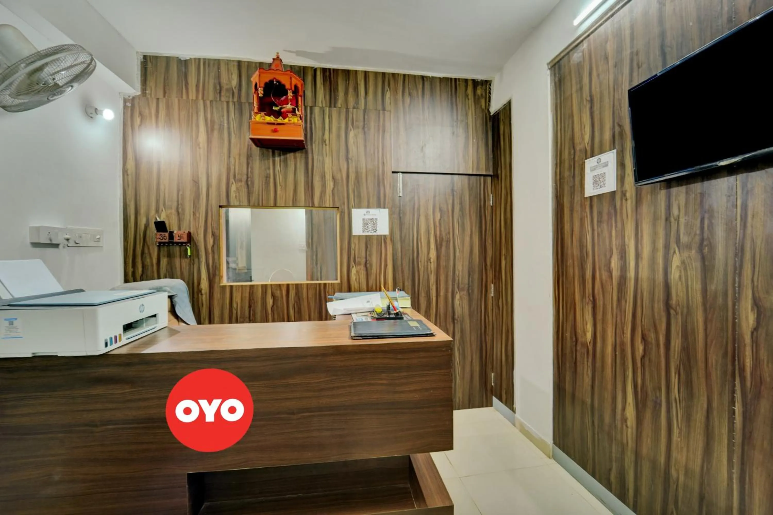 Lobby or reception in OYO Flagship Hotel Celebrate Inn