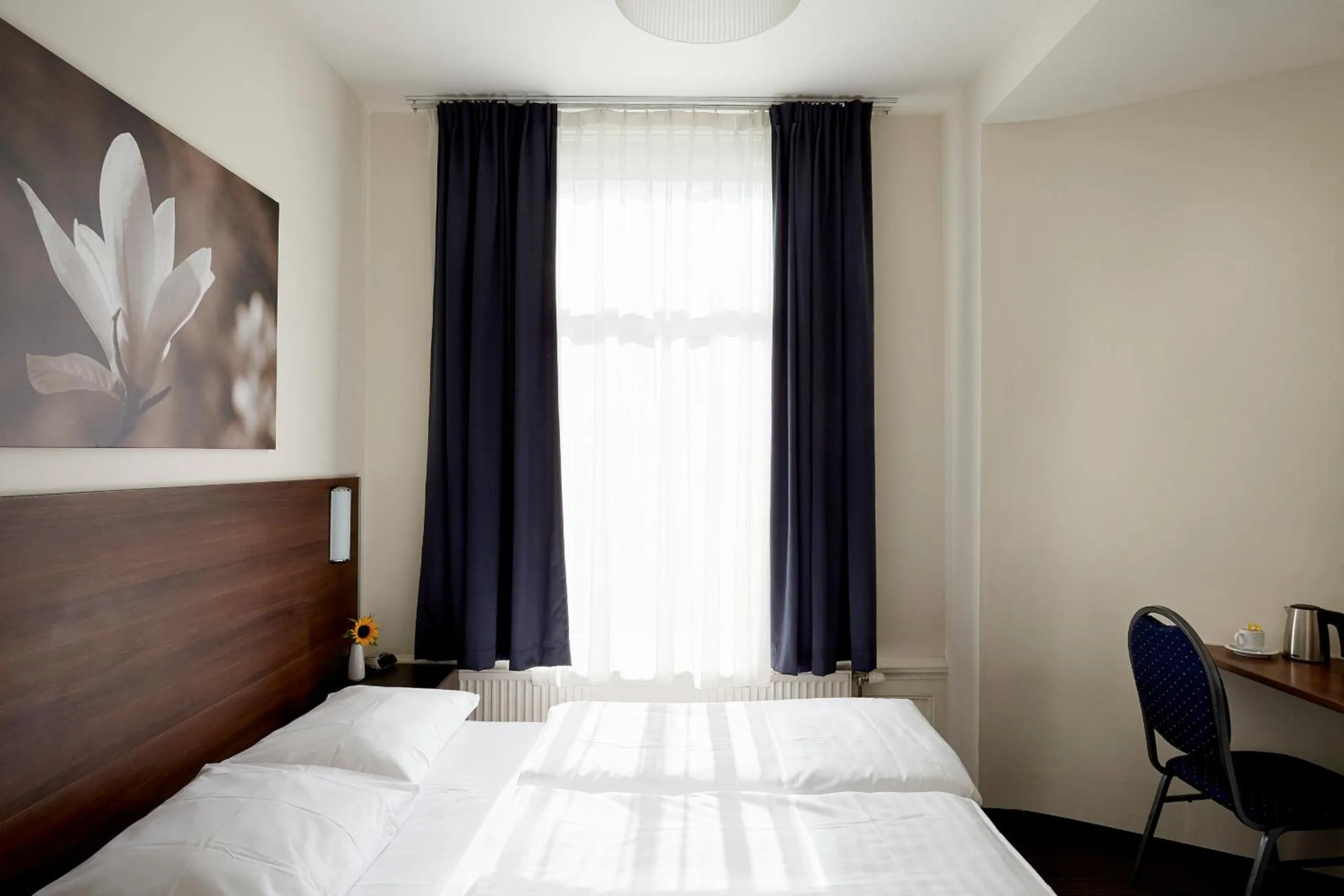 Bed in Hotel D'Amsterdam Leidsesquare