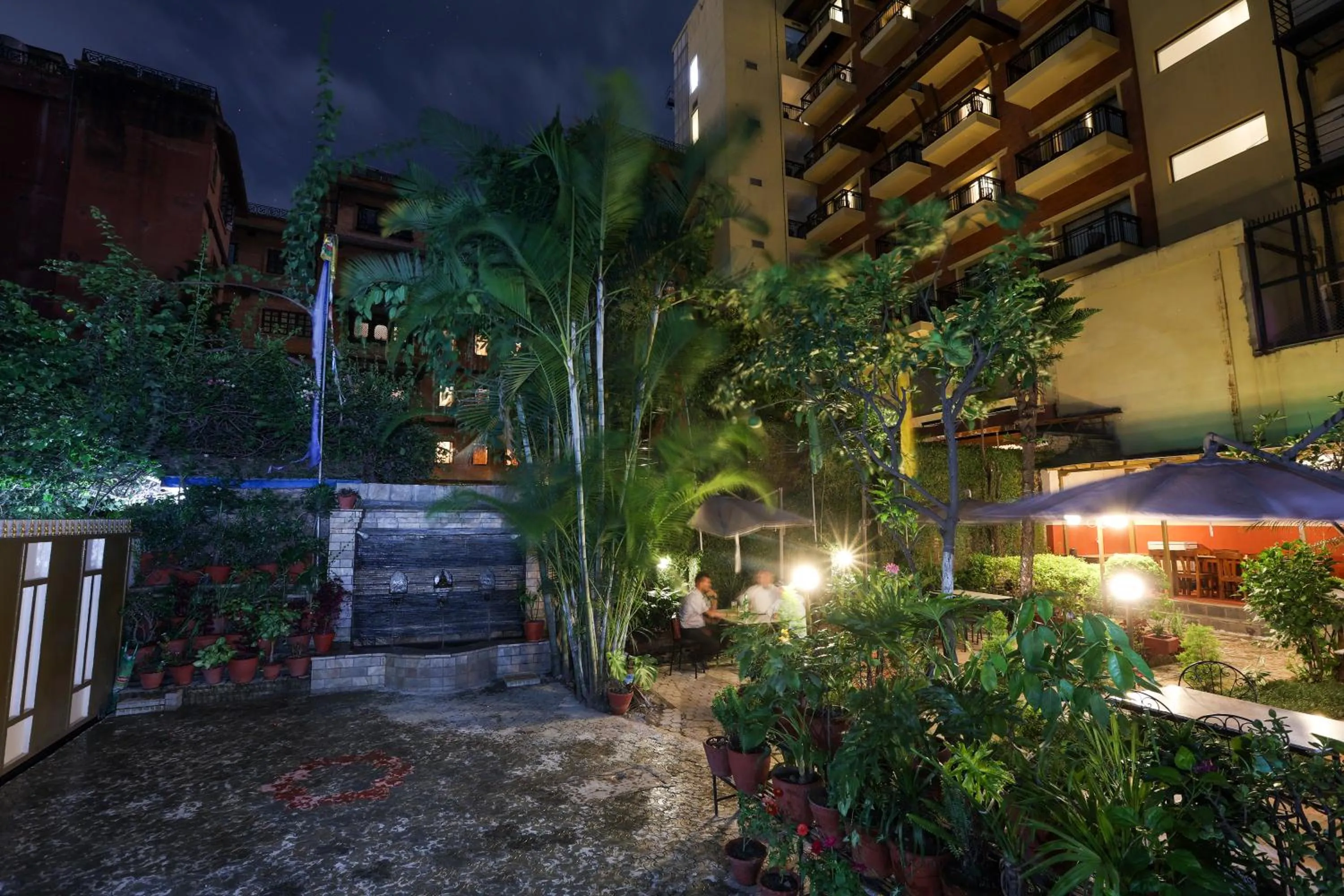 Garden in Hotel Sekai