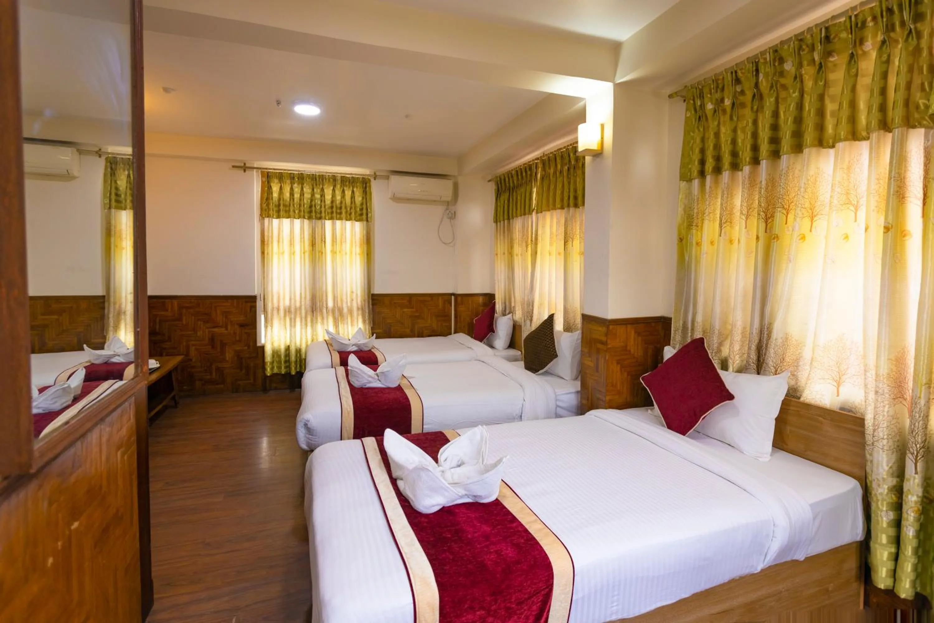 Bedroom, Bed in Hotel Sekai