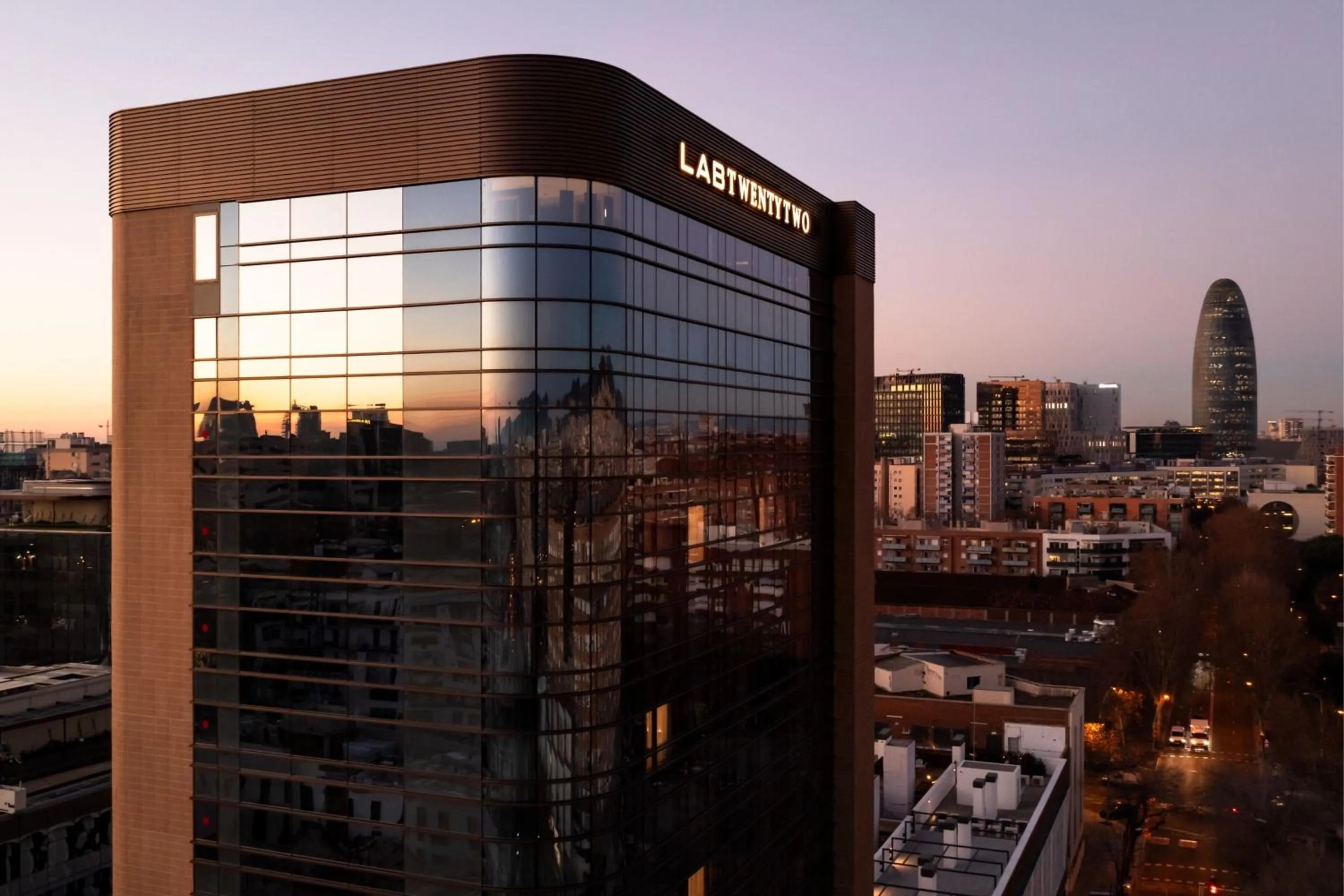 Property building in Labtwentytwo Barcelona, a Tribute Portfolio Hotel