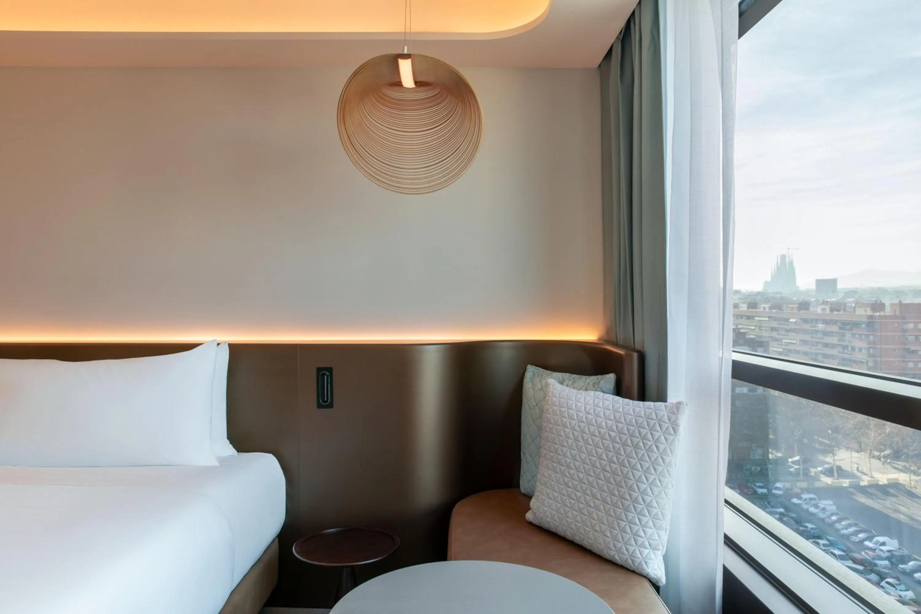 Photo of the whole room, Bed in Labtwentytwo Barcelona, a Tribute Portfolio Hotel