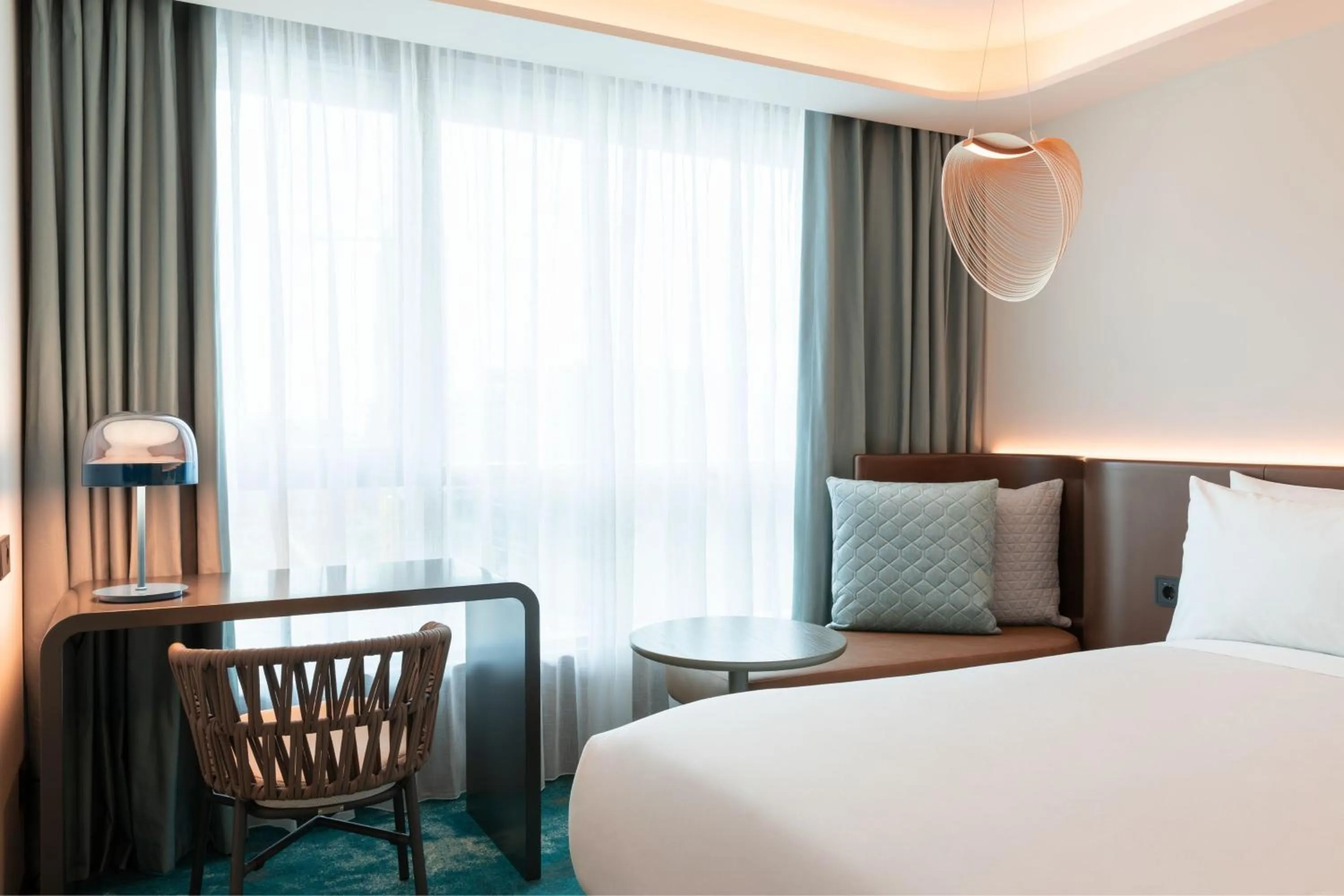 Photo of the whole room, Bed in Labtwentytwo Barcelona, a Tribute Portfolio Hotel