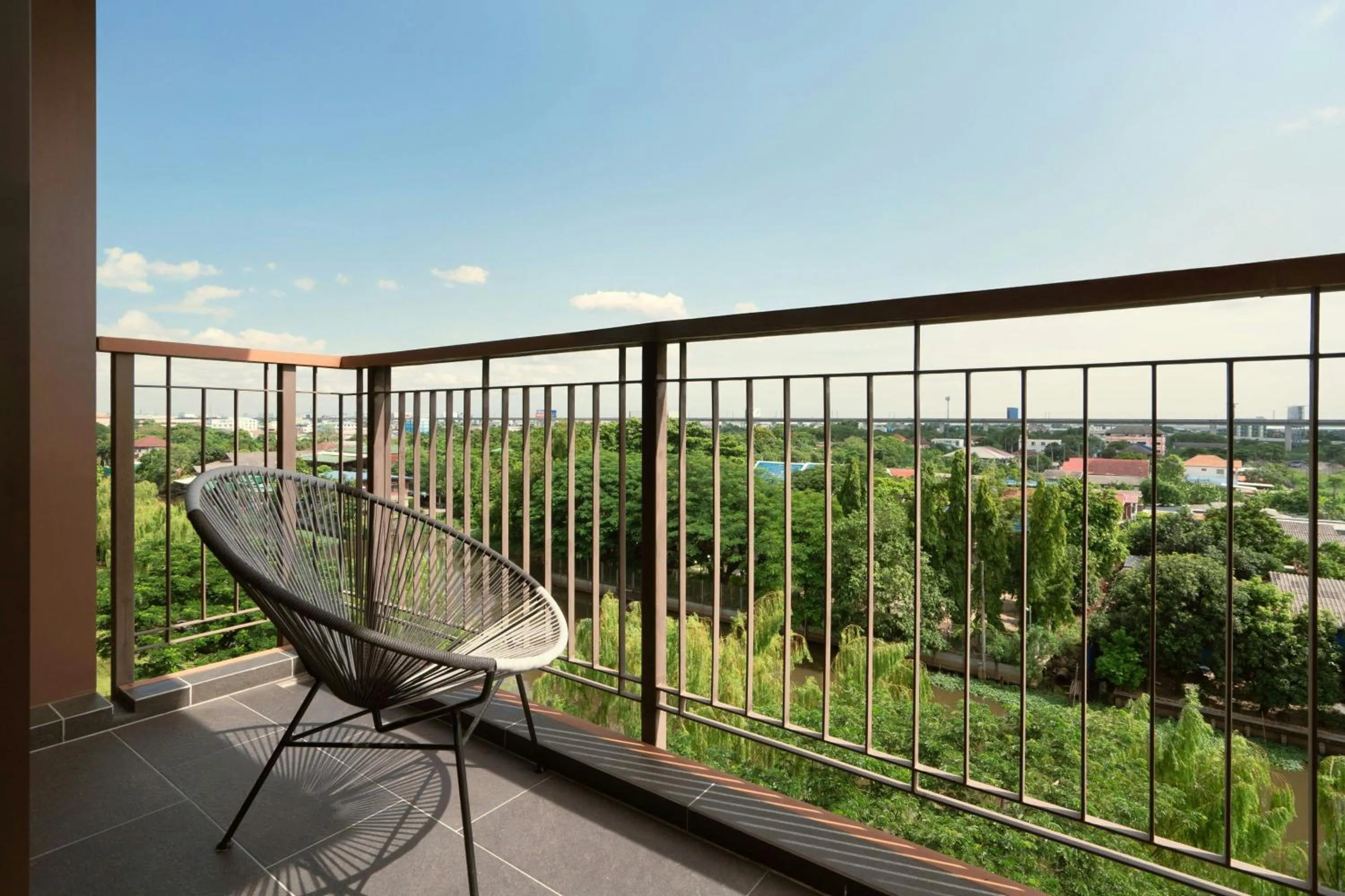 Photo of the whole room in Courtyard by Marriott Bangkok Suvarnabhumi Airport