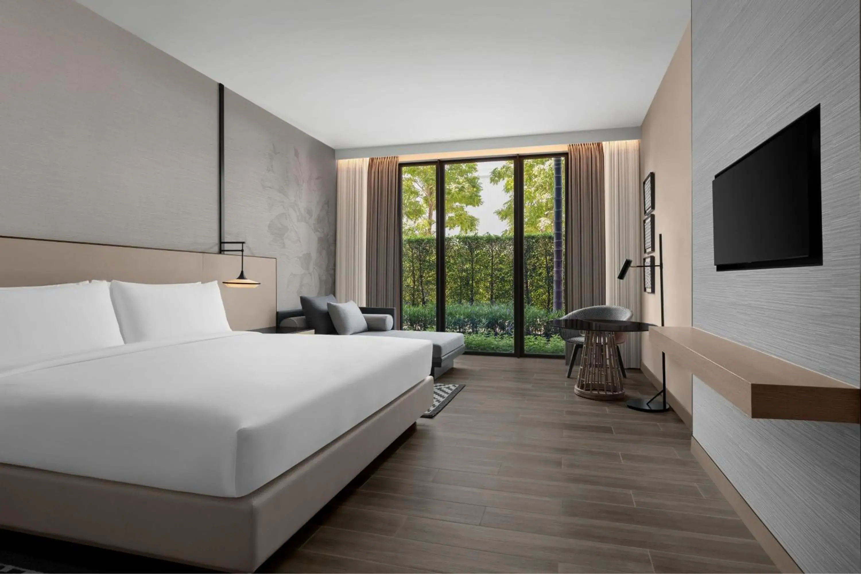 Superior King Room in Courtyard by Marriott Bangkok Suvarnabhumi Airport Superior King Room in Courtyard by Marriott Bangkok Suvarnabhumi Airport