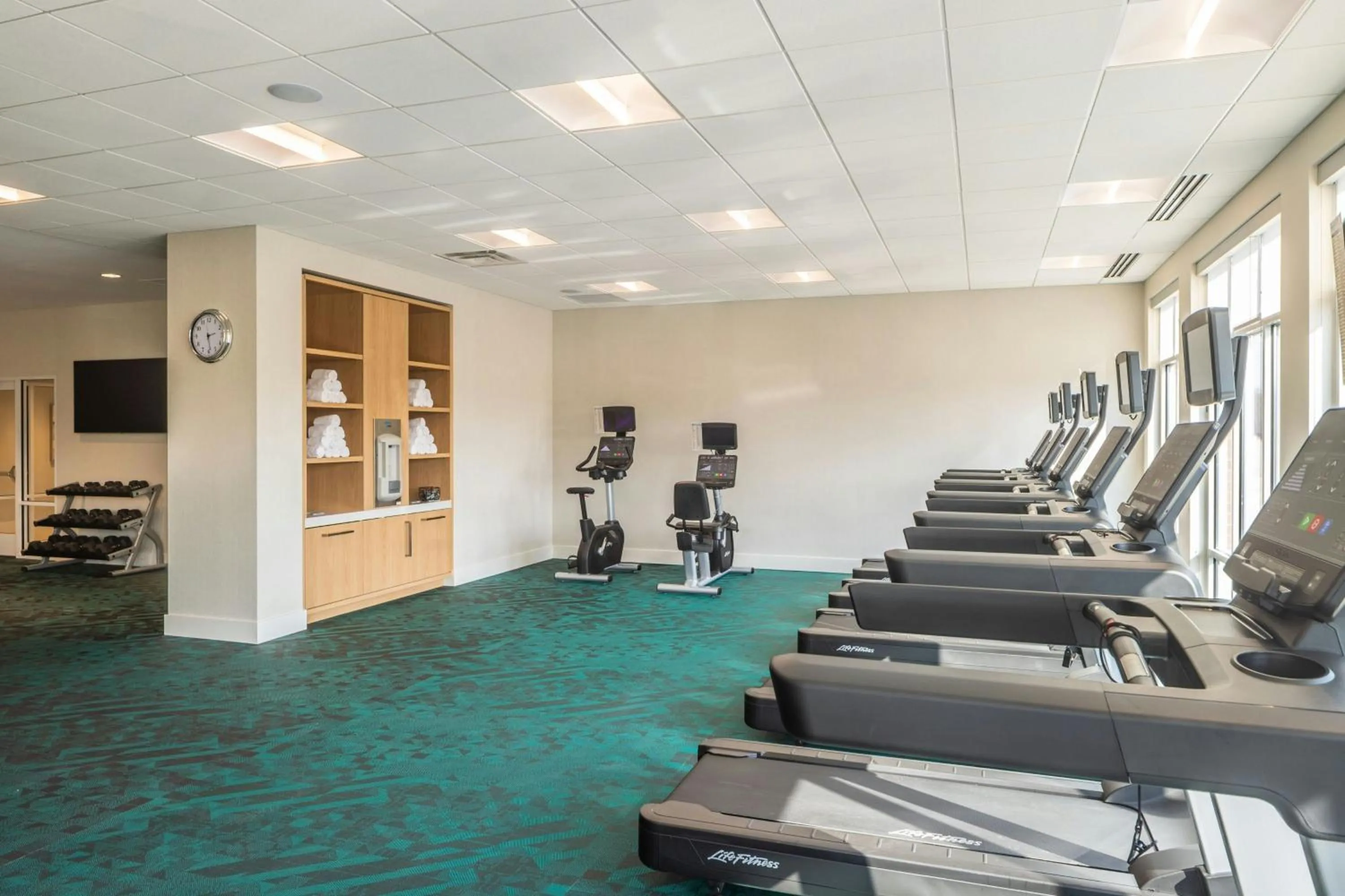 Fitness centre/facilities in TownePlace Suites by Marriott Canfield