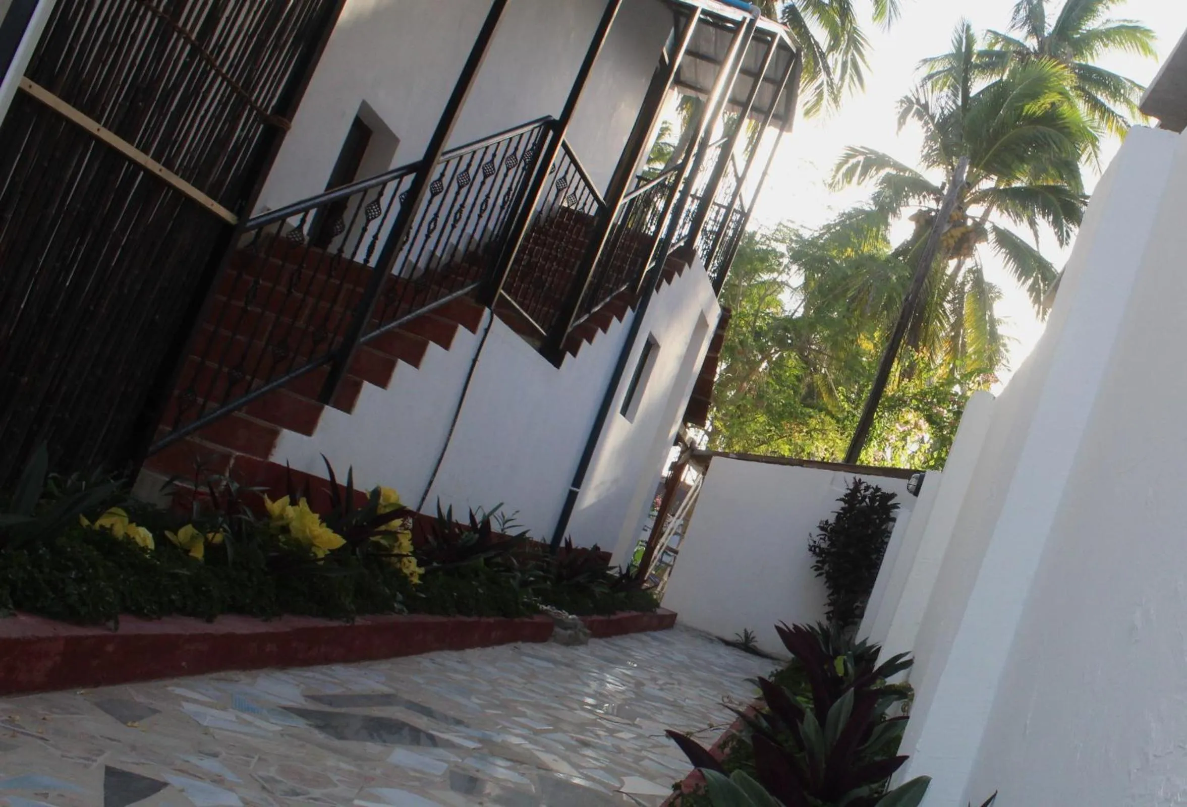 BIANCO AZZURRO Hotel & Restaurant