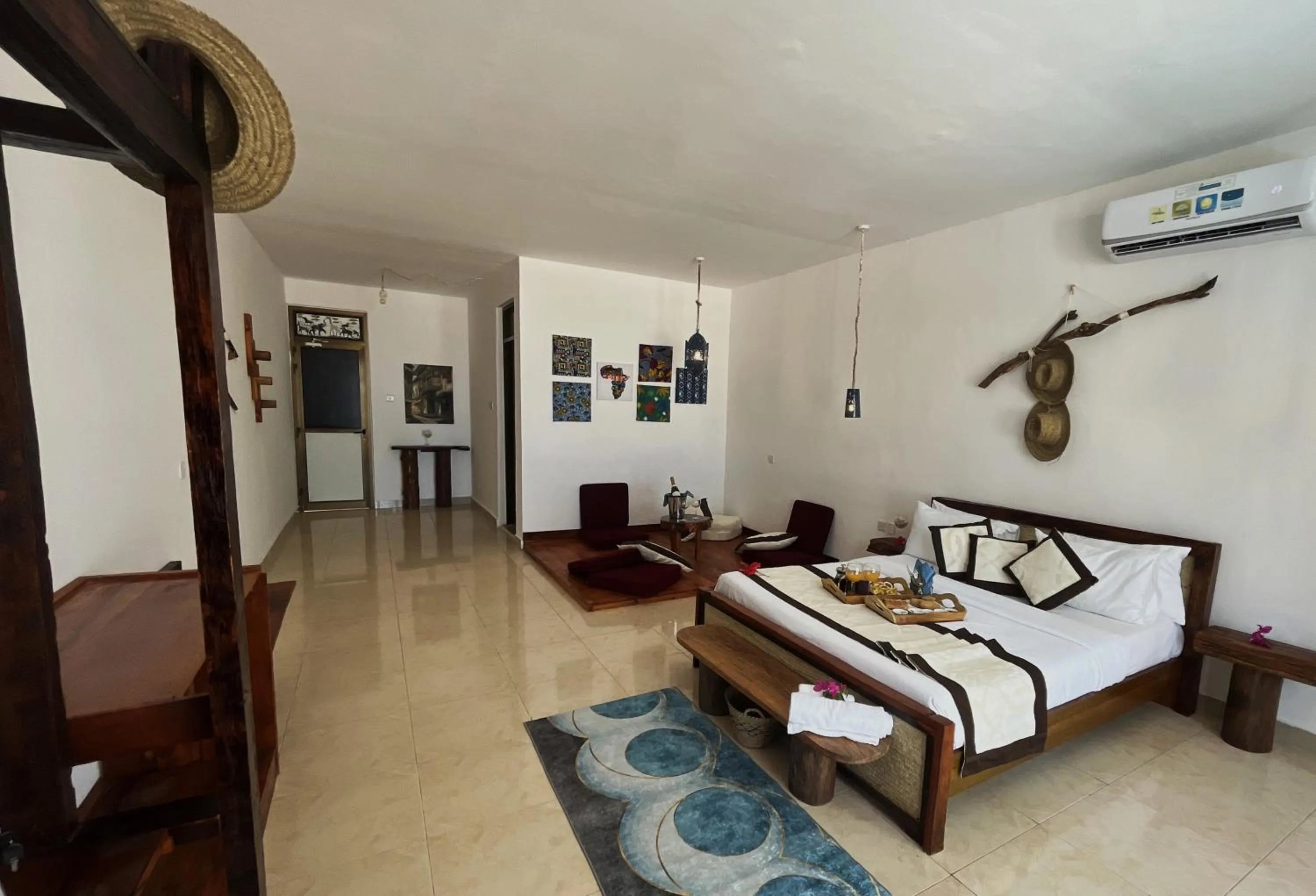 Bed in BIANCO AZZURRO Hotel & Restaurant