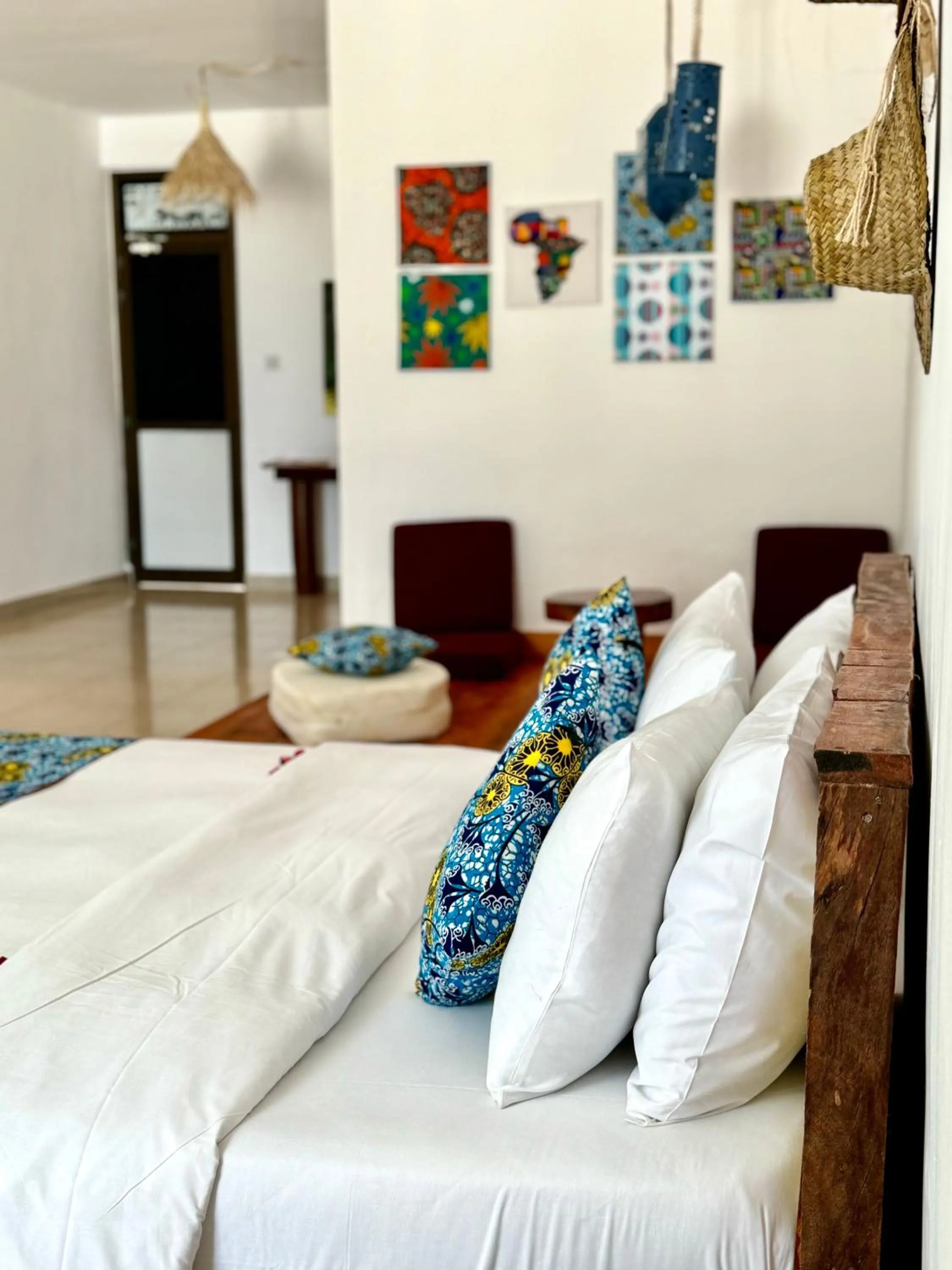 Bed in BIANCO AZZURRO Hotel & Restaurant