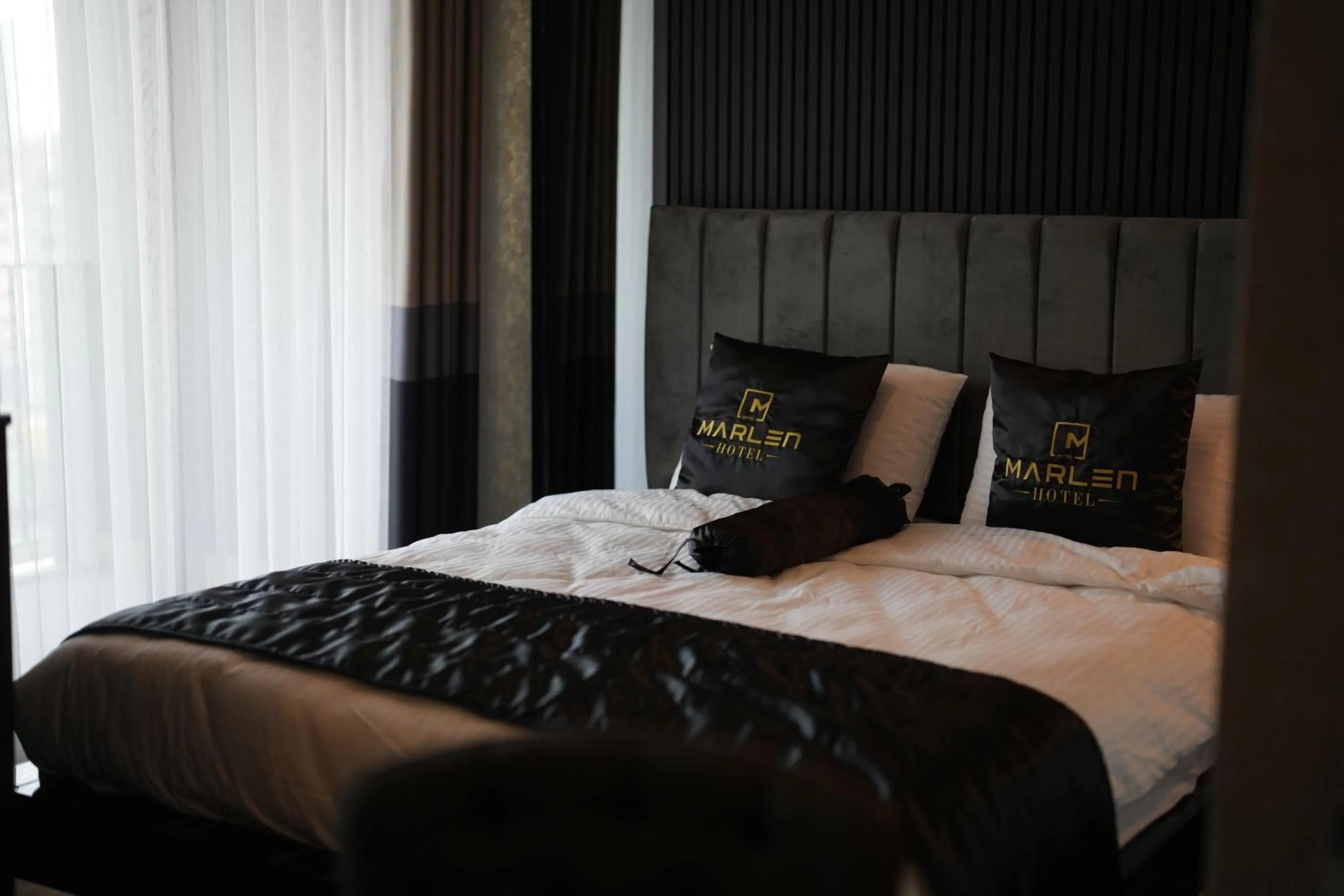 Bed in Marlen Hotel Bayraklı