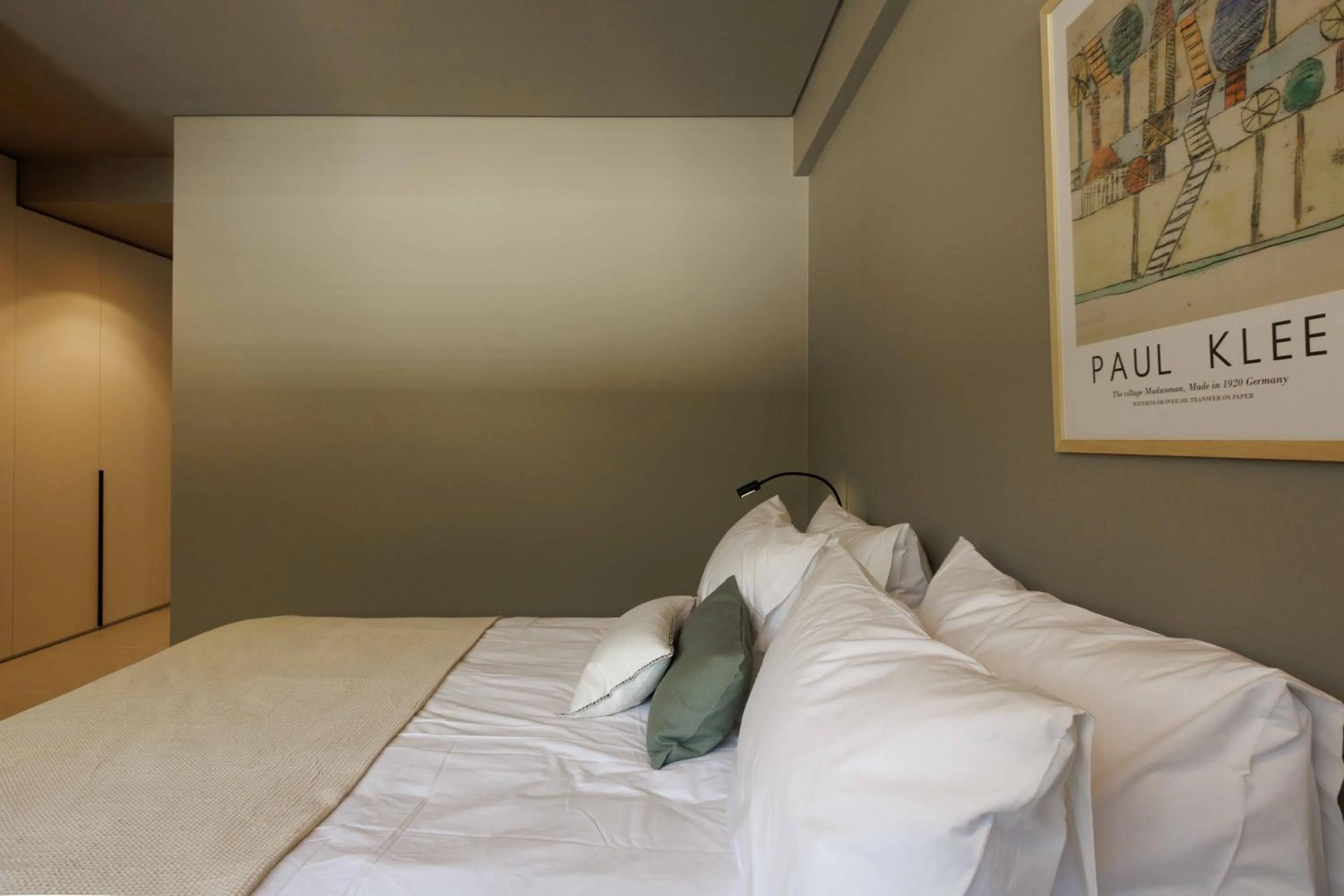 Bed in Sunshine Suite by Athens Riviera Suites