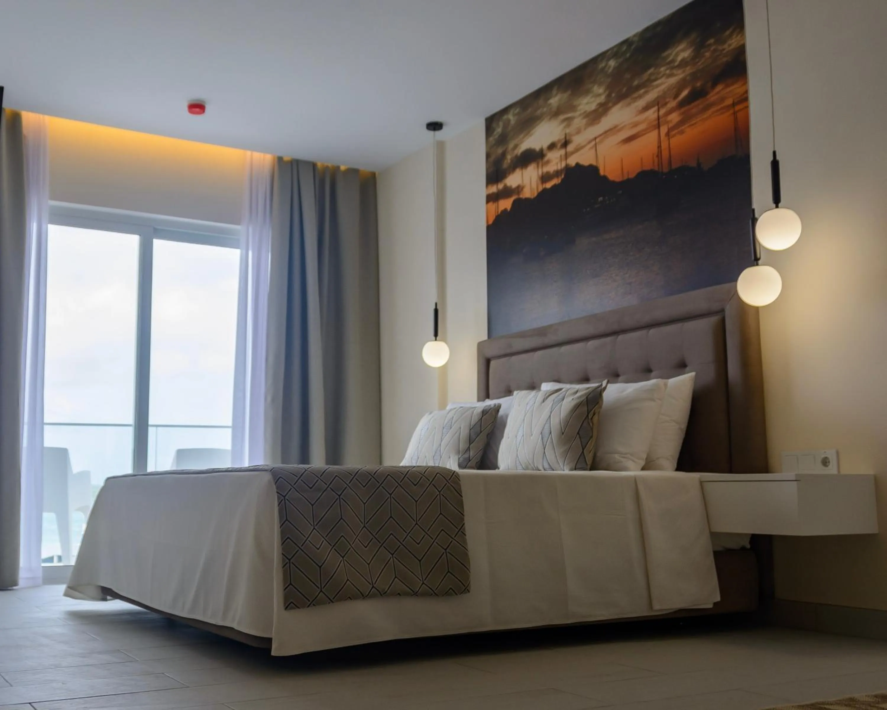 Bedroom, Bed in Ouril Mindelo