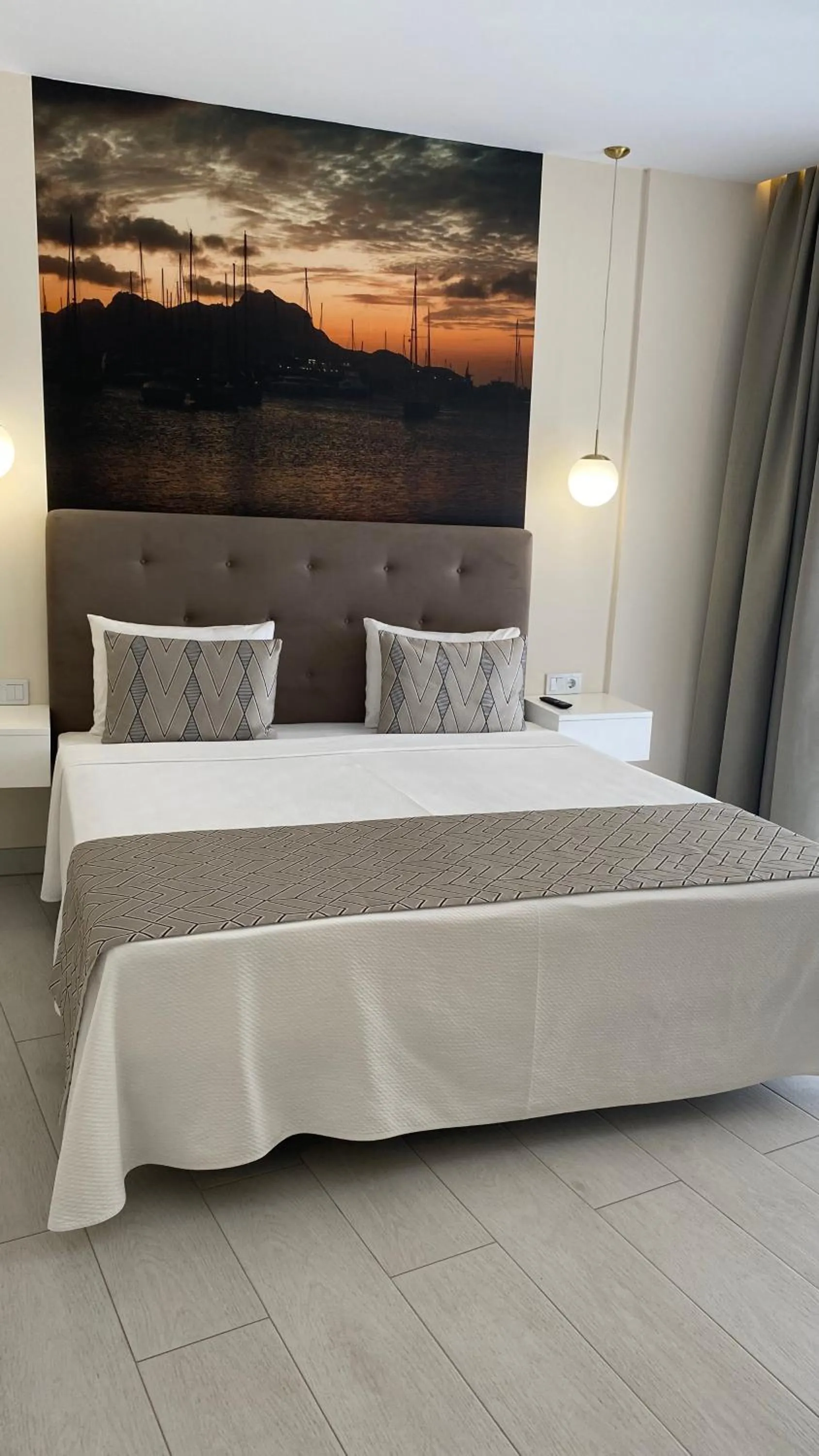 Bed in Ouril Mindelo