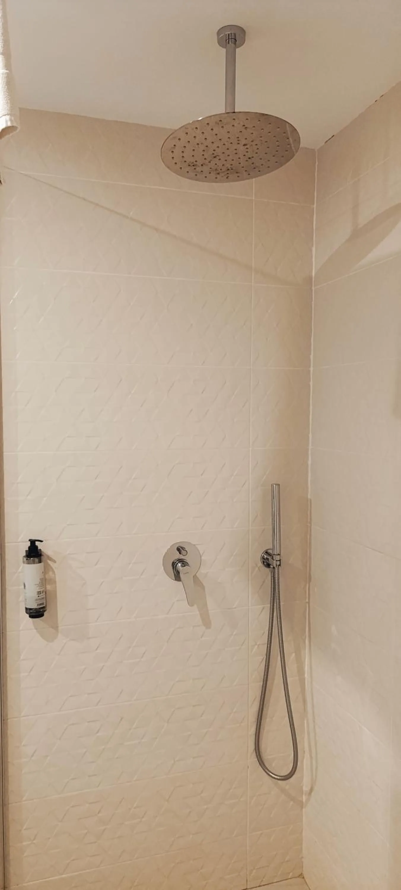 Bathroom in Ouril Mindelo