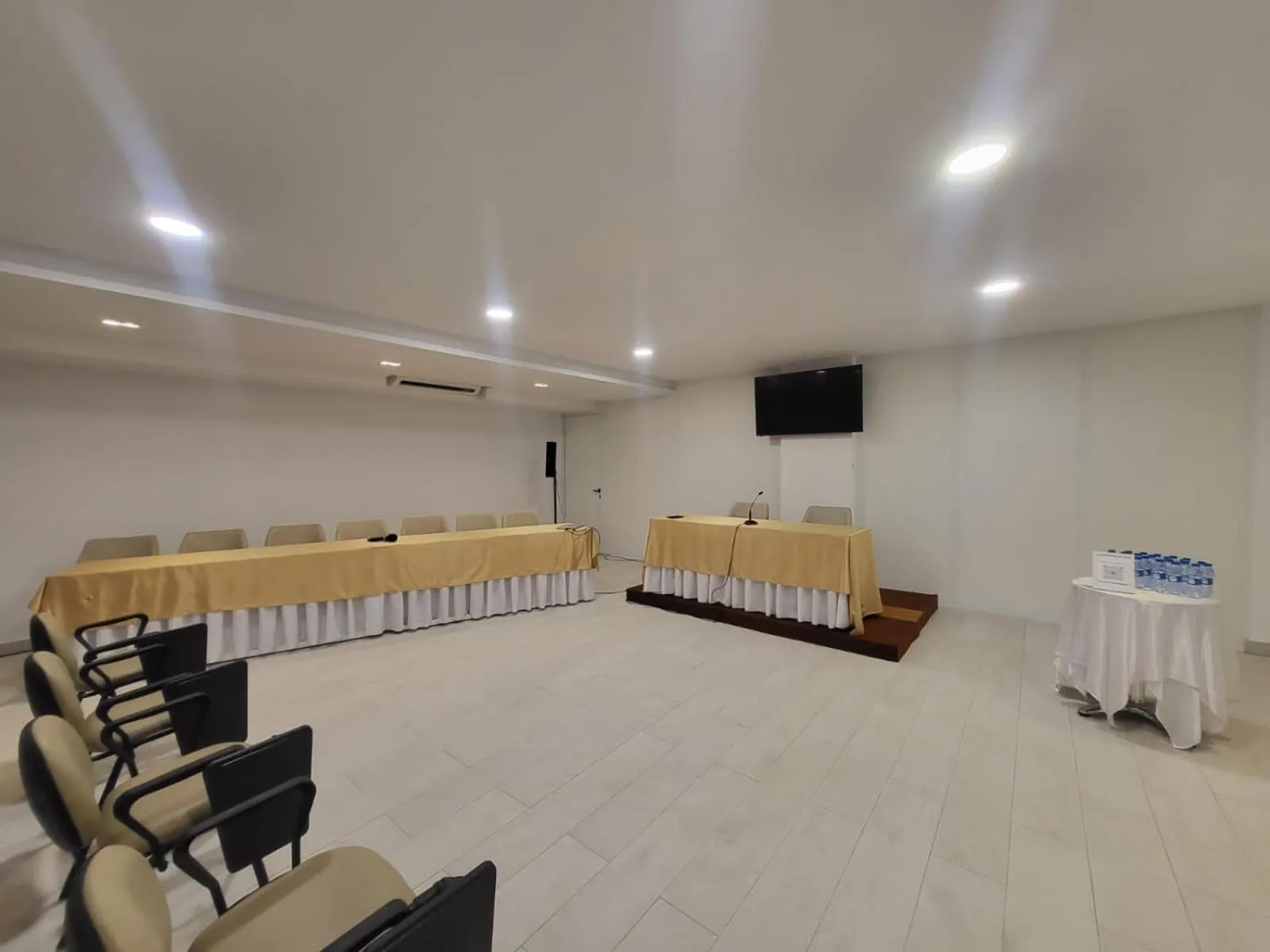 Meeting/conference room in Ouril Mindelo
