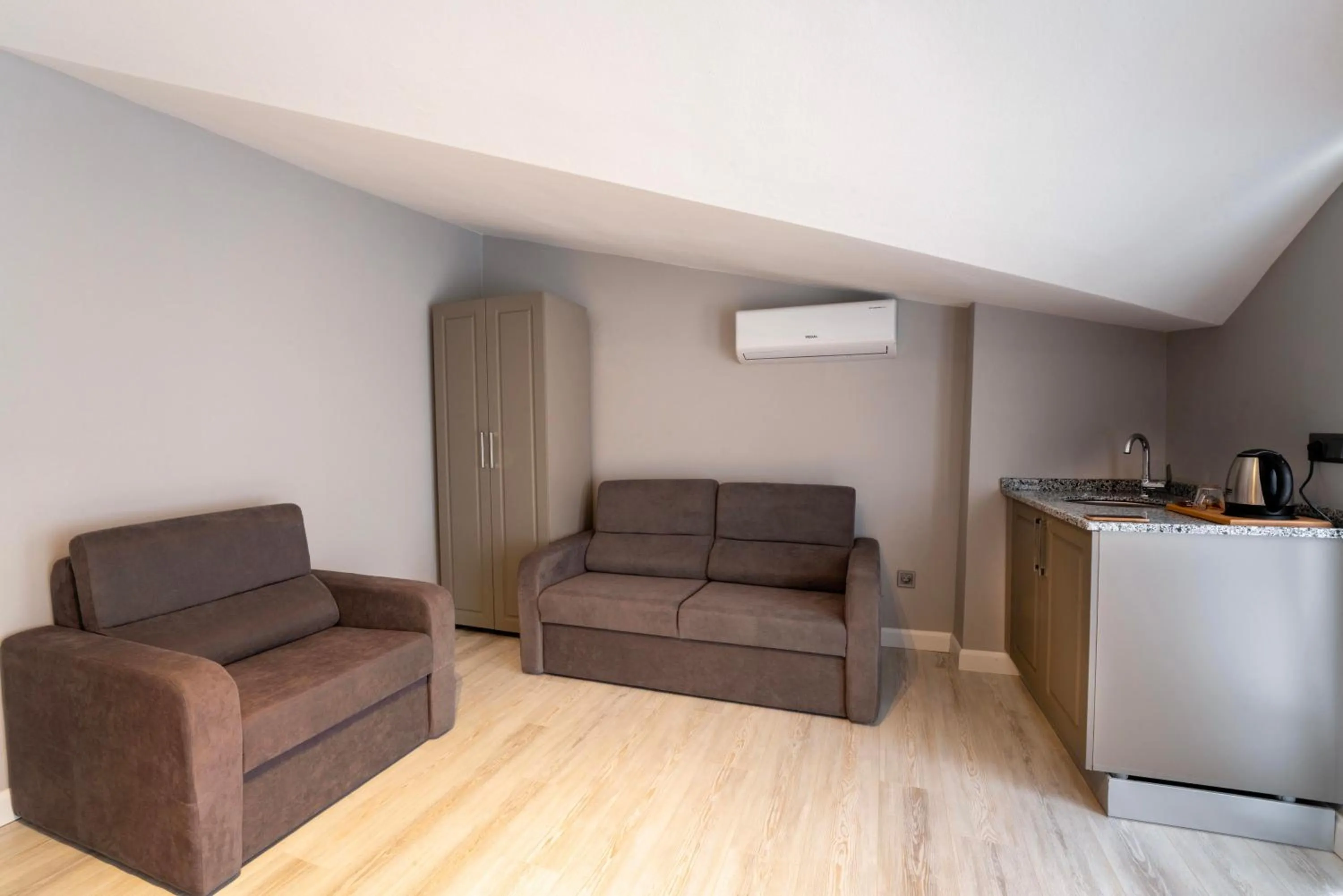 Kitchen or kitchenette in Rubby Hotel Kadıköy