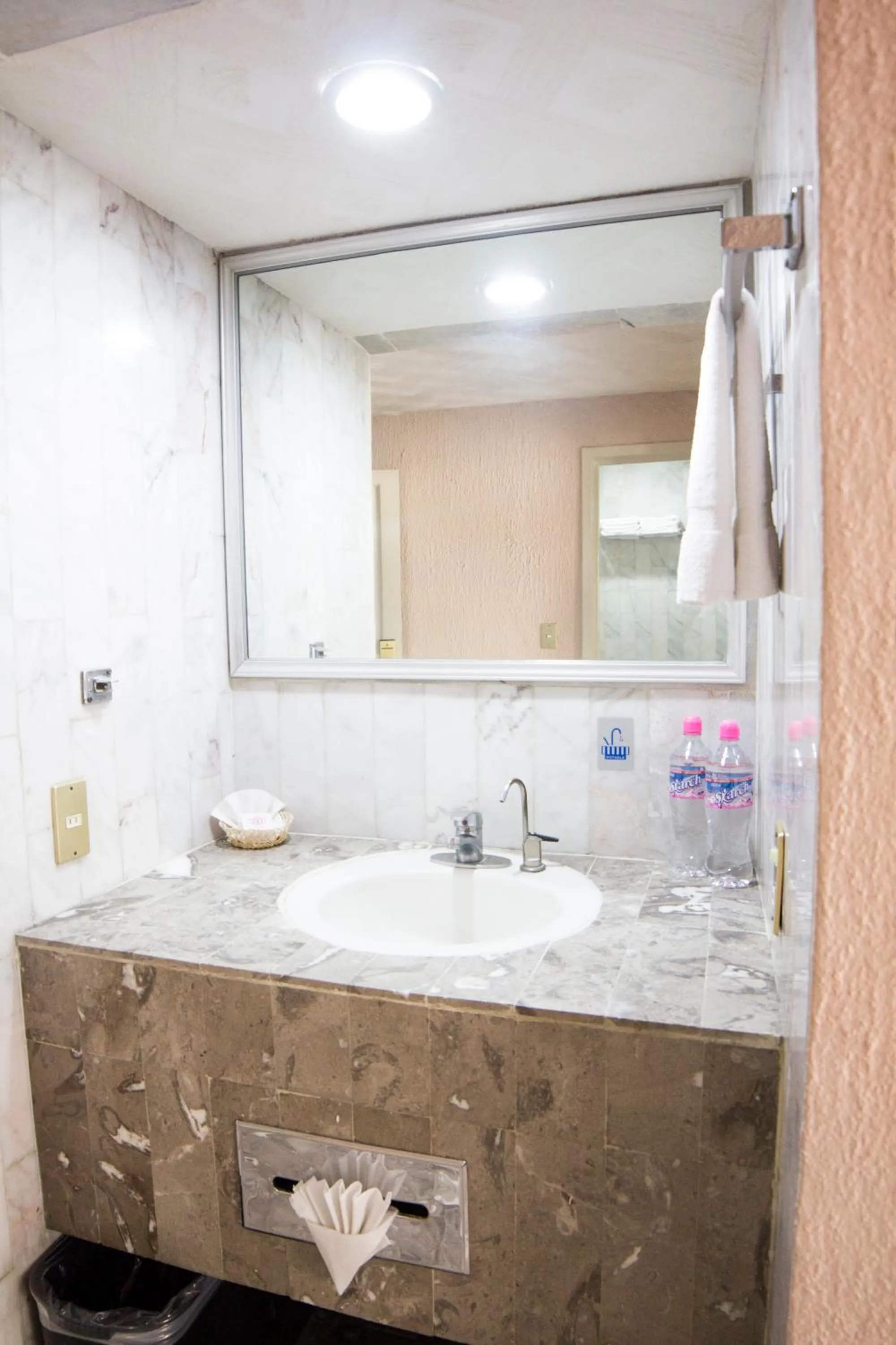 Bathroom in Hotel San Jorge