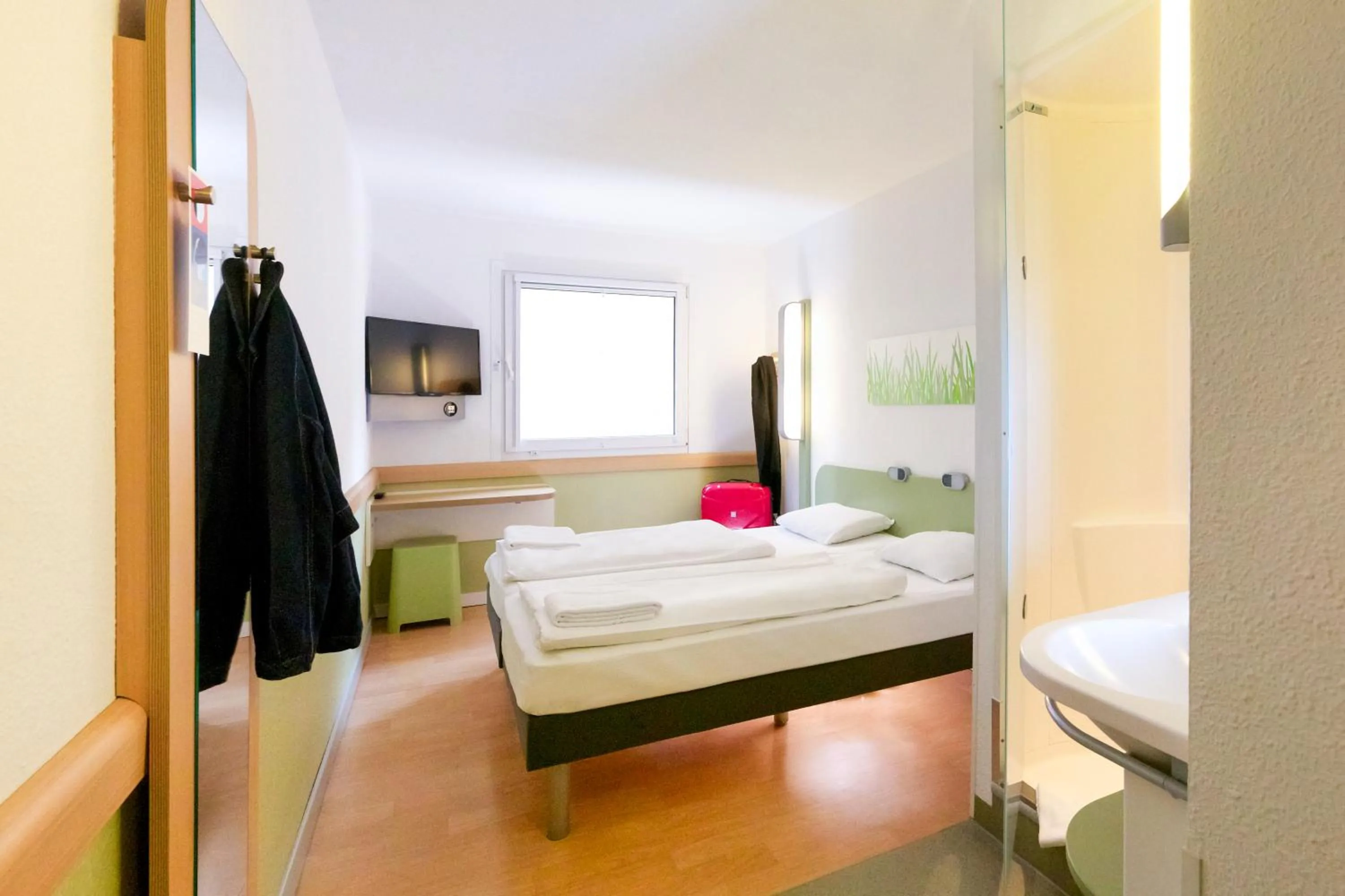 Bed in Ibis budget Berlin Potsdamer Platz