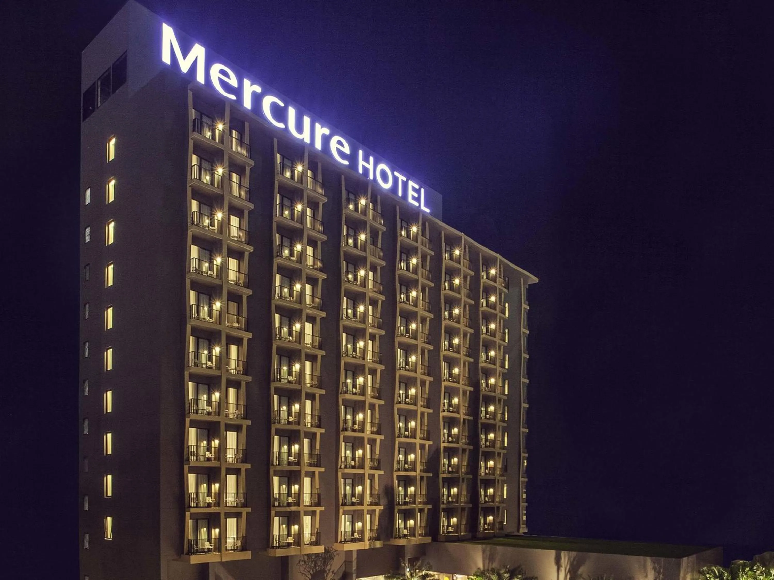 Property building in Mercure Pattaya Ocean Resort