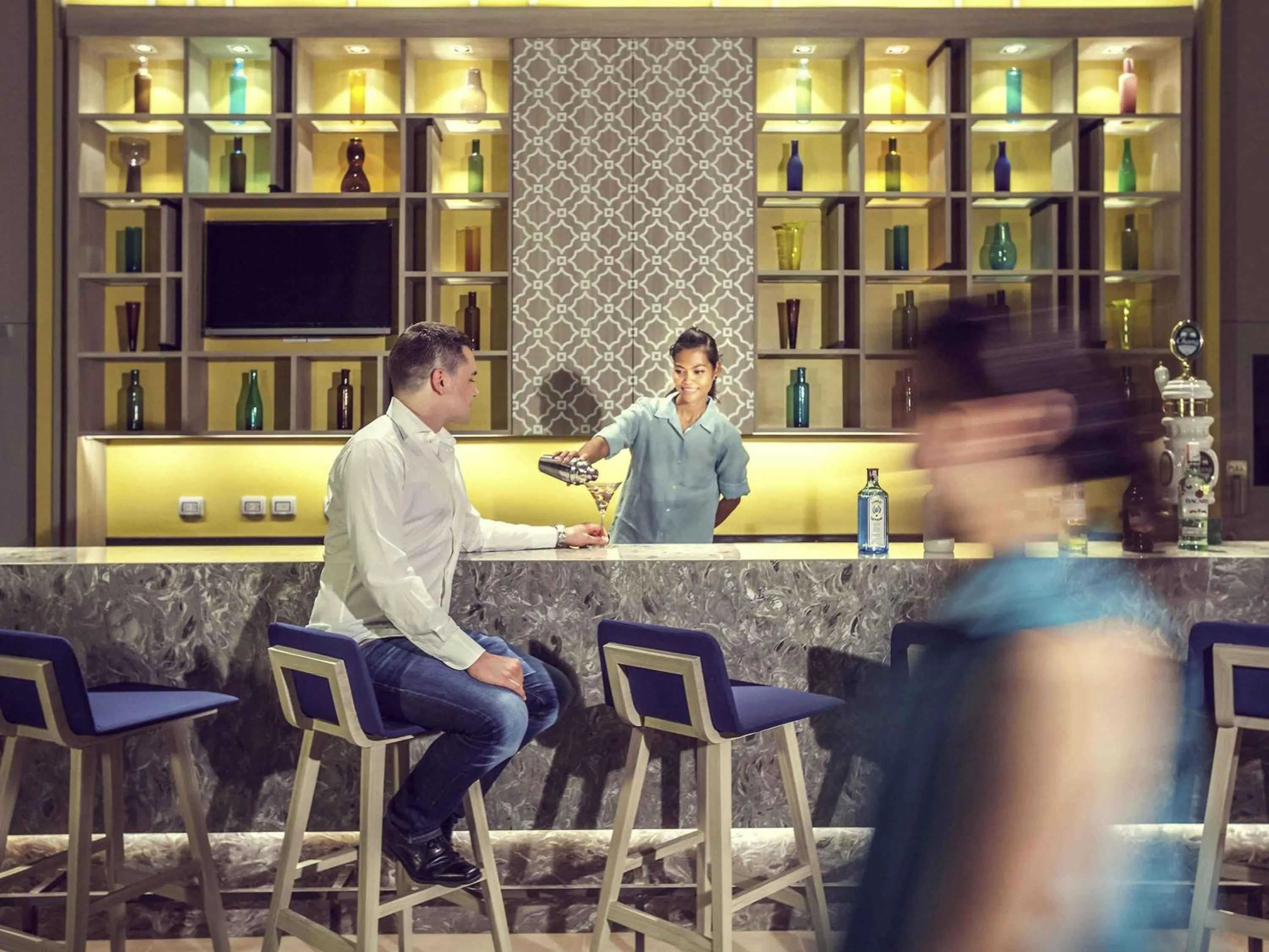 Lounge or bar in Mercure Pattaya Ocean Resort