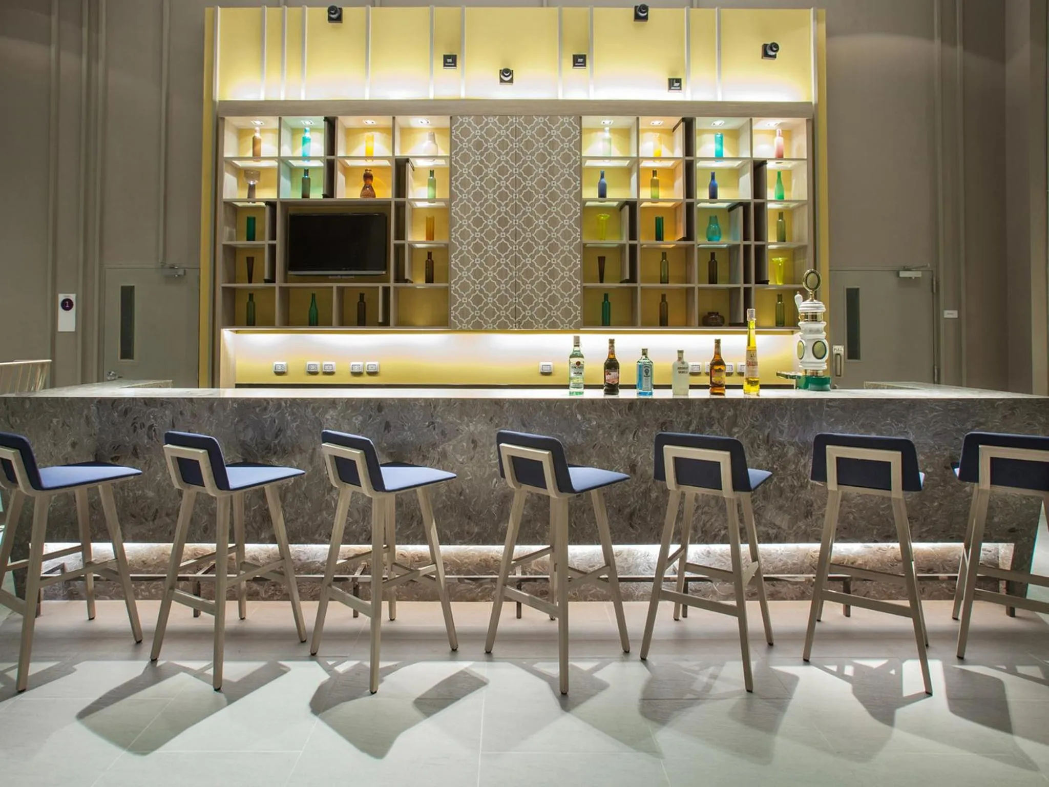 Lounge or bar in Mercure Pattaya Ocean Resort