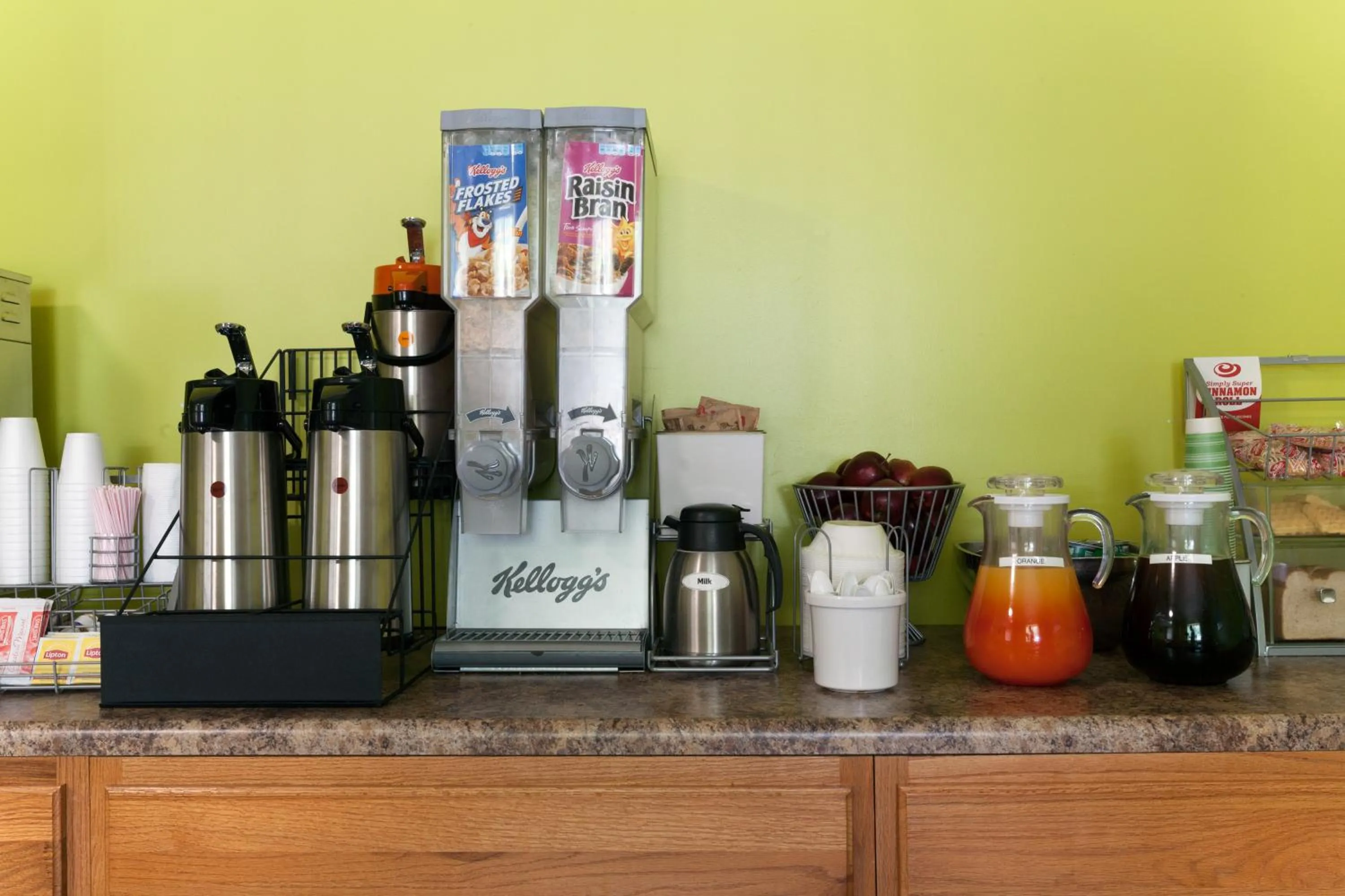 Area and facilities in Super 8 by Wyndham Bath Hammondsport Area