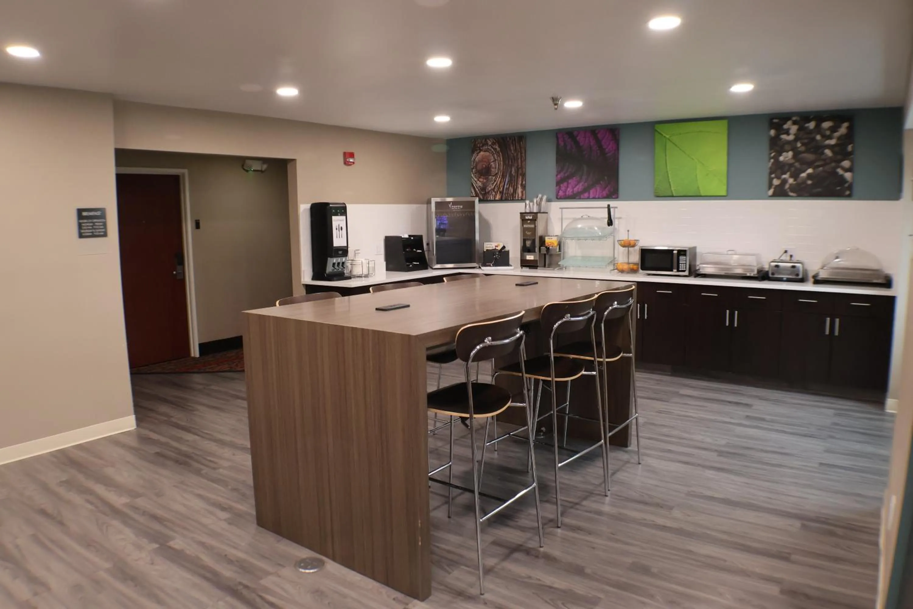 Breakfast in Sleep Inn Marion - Cedar Rapids