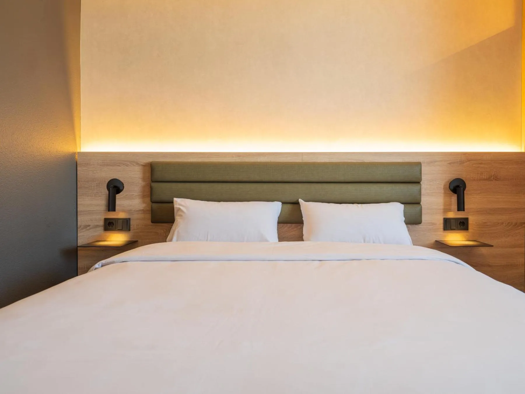 Bed in Campanile Hotel & Restaurant Zwolle