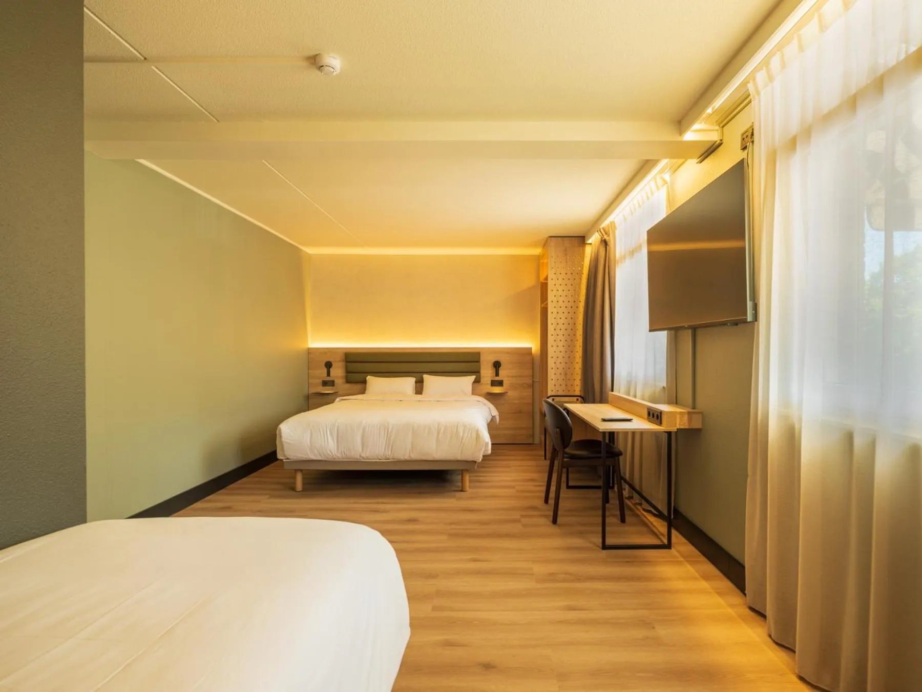 Bed in Campanile Hotel & Restaurant Zwolle