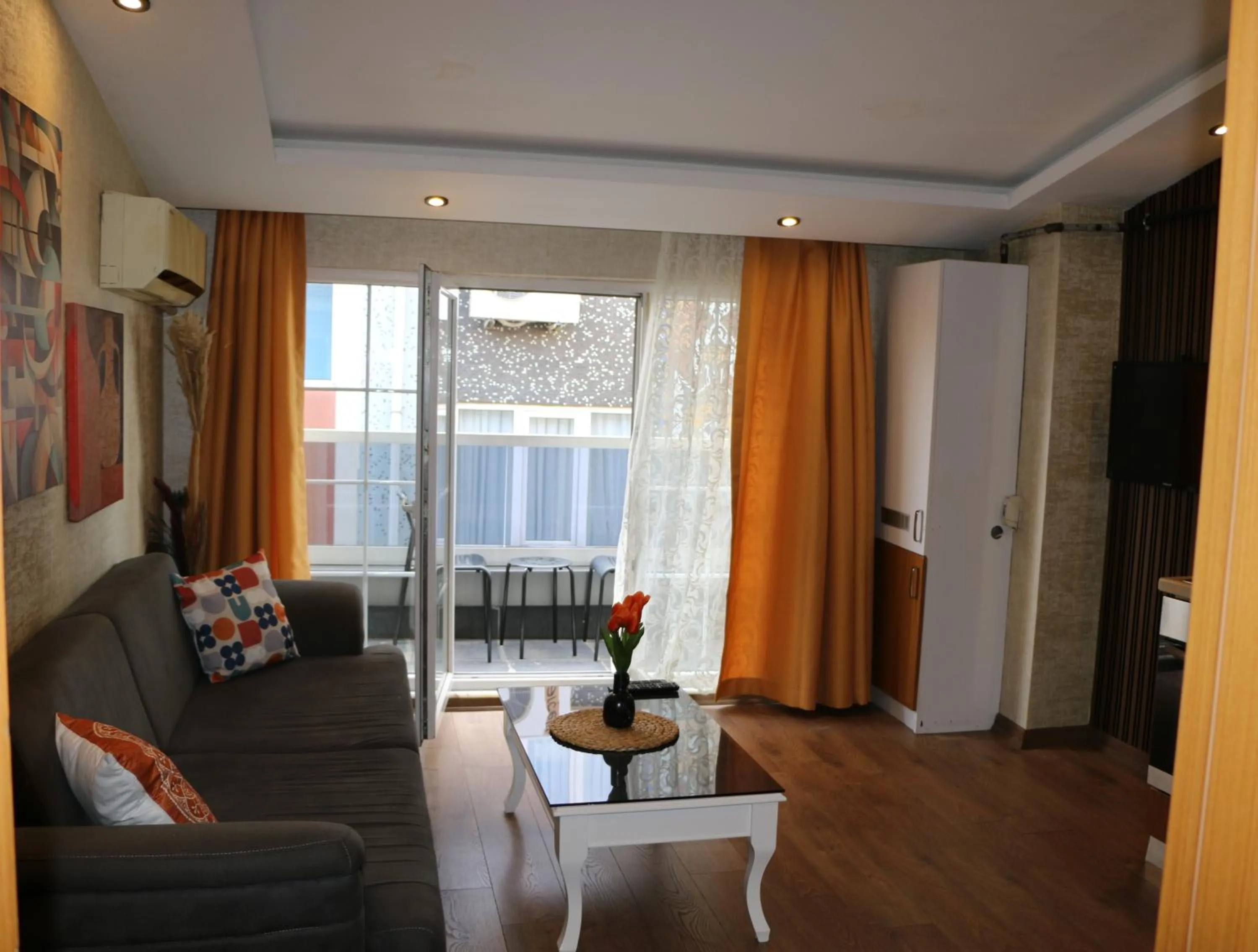 Living room in THE MOST HOTEL