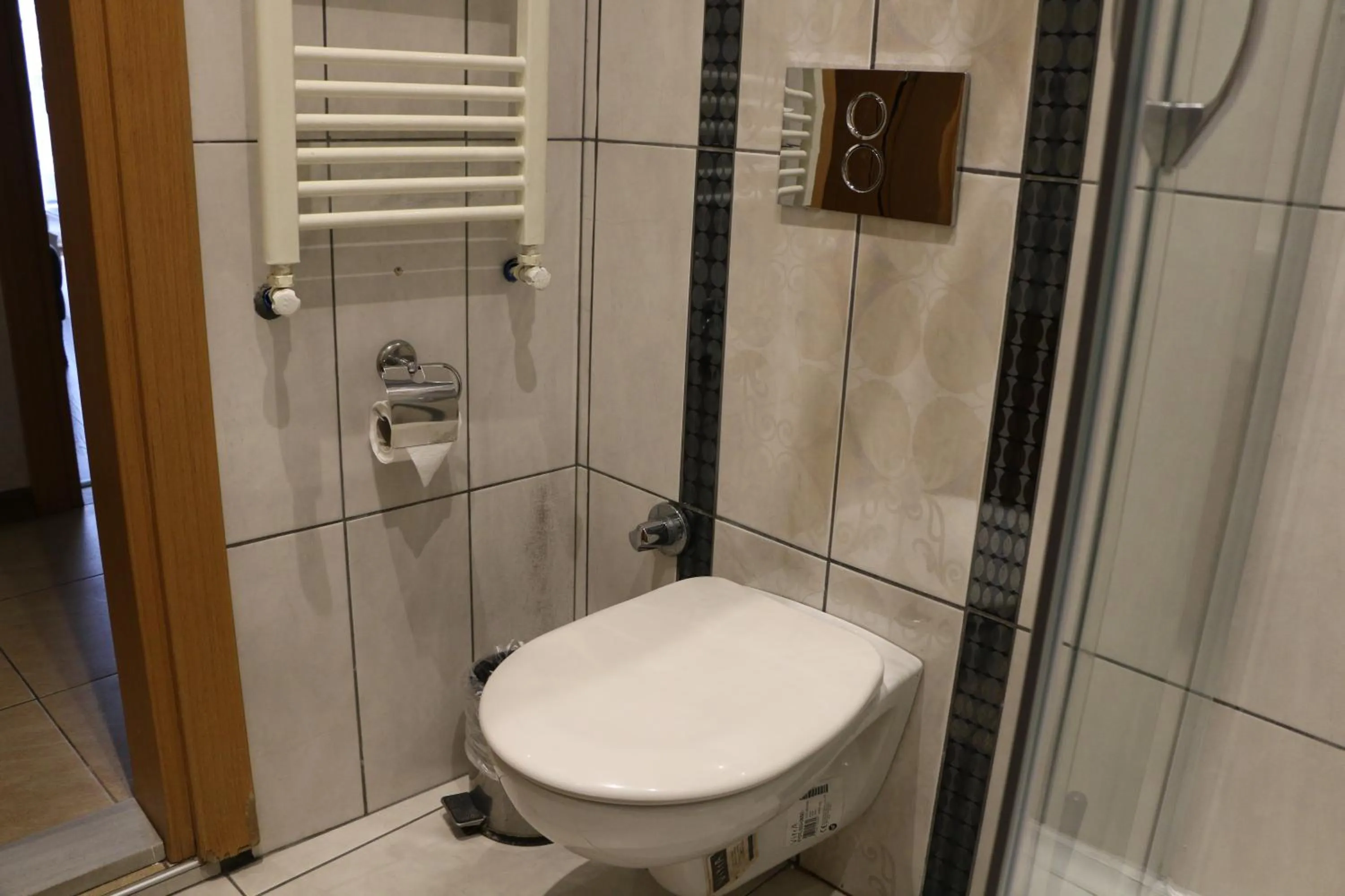 Shower in THE MOST HOTEL