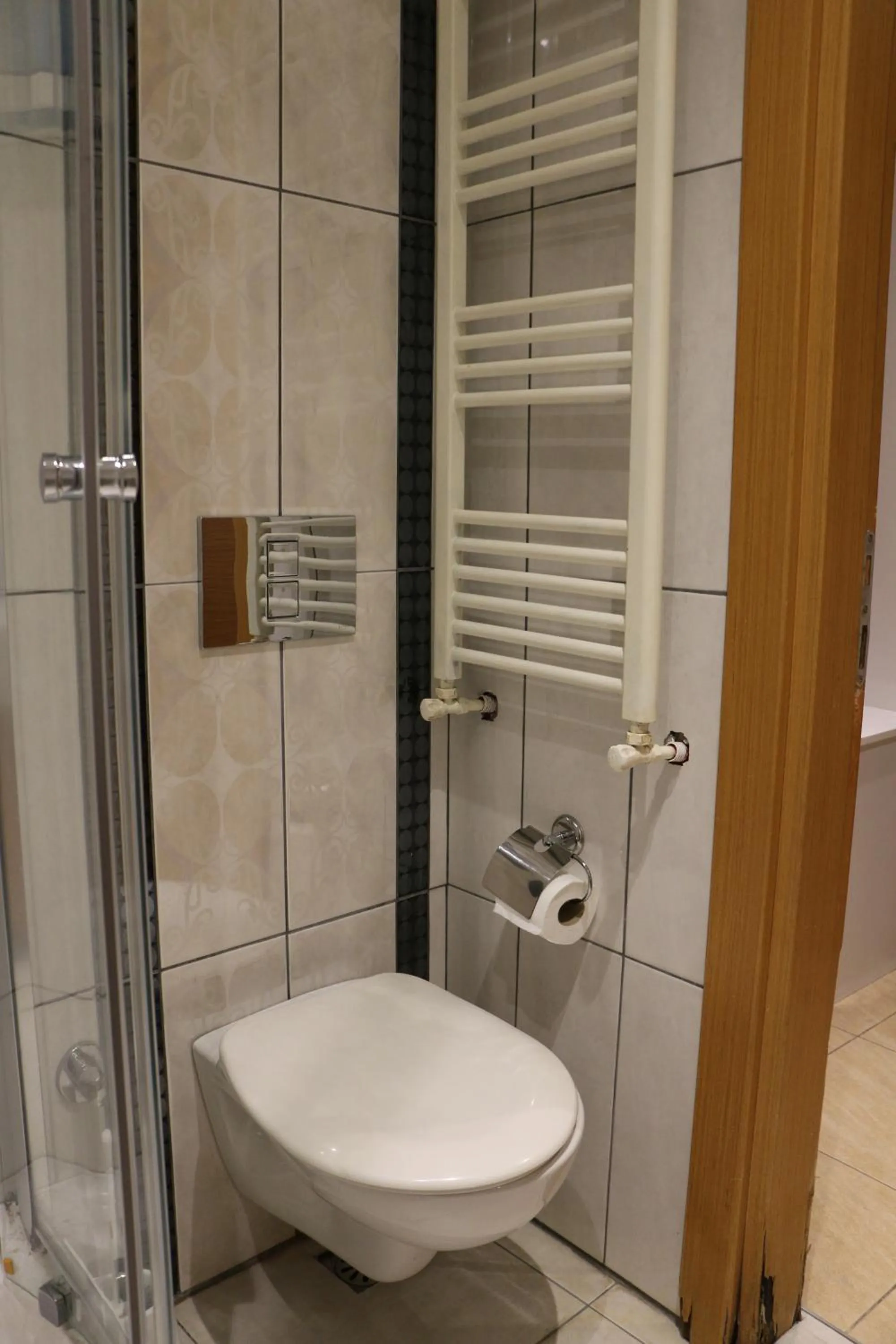 Shower in THE MOST HOTEL