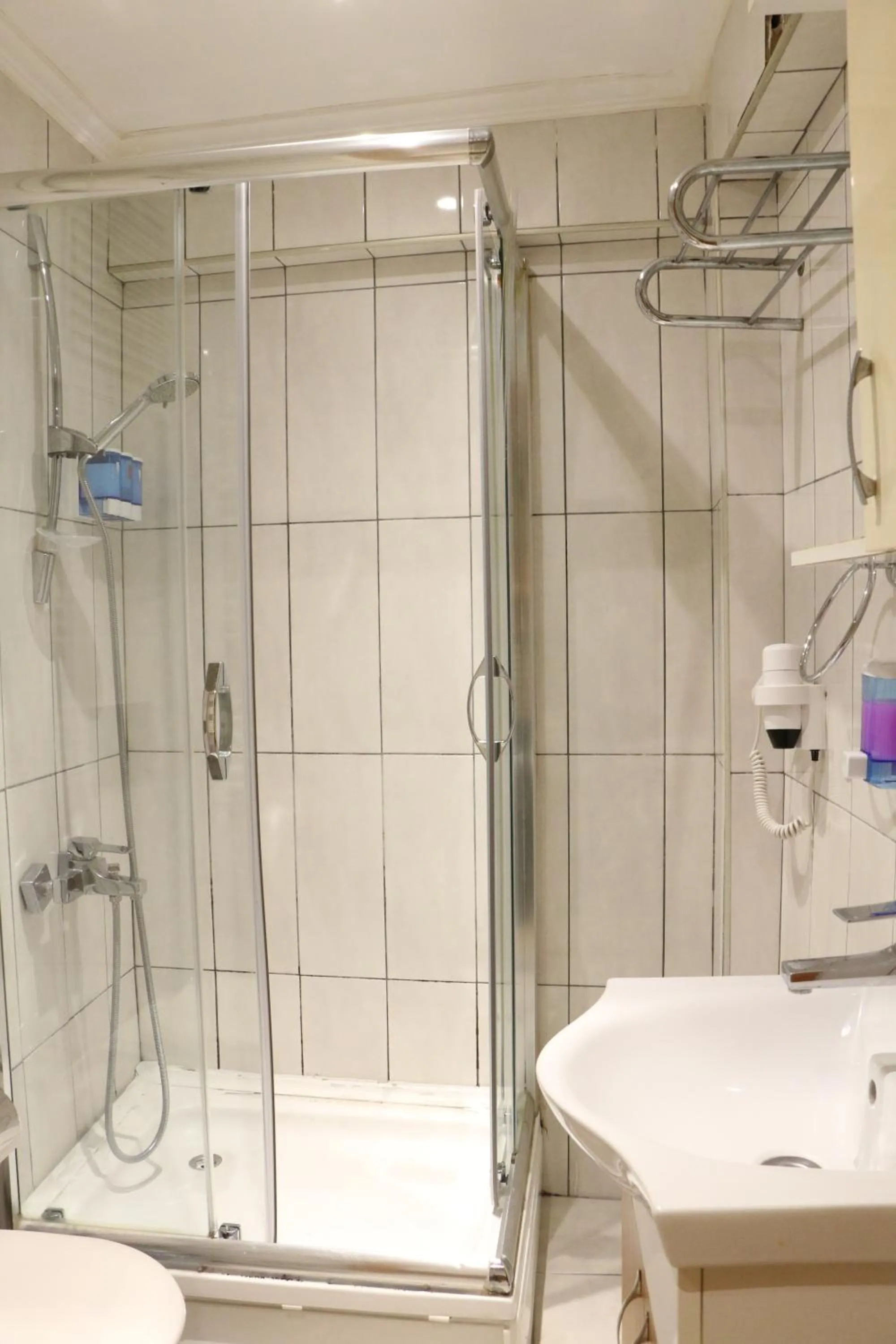 Shower in THE MOST HOTEL