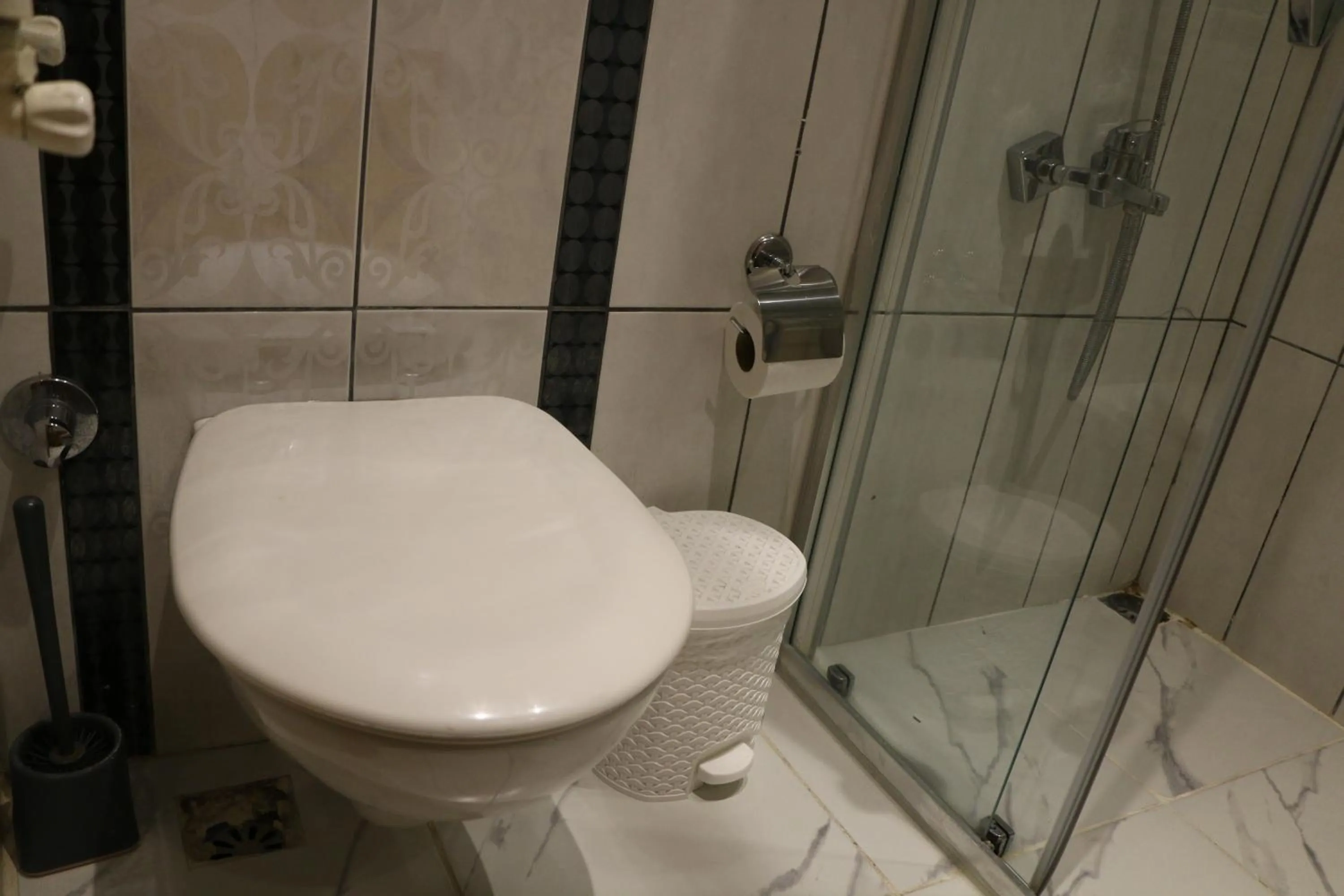 Shower in THE MOST HOTEL