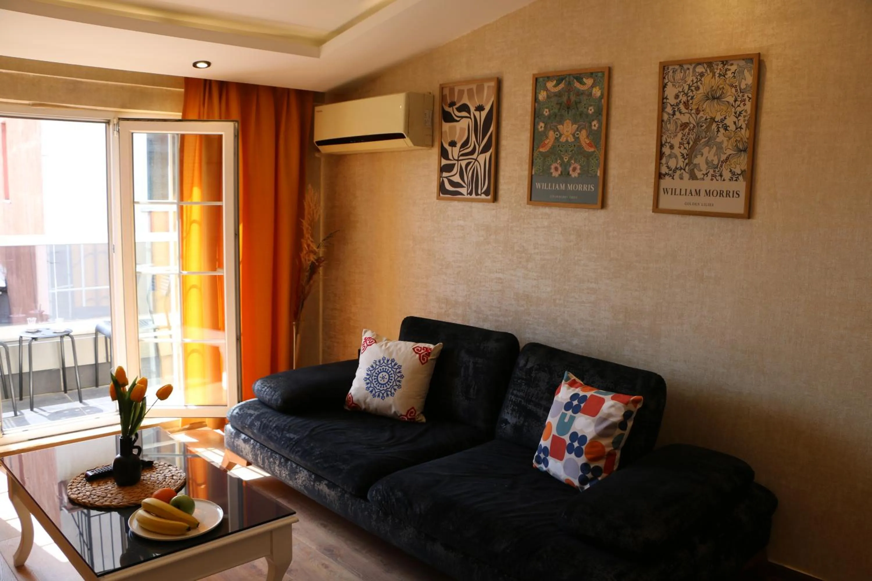 Living room in THE MOST HOTEL