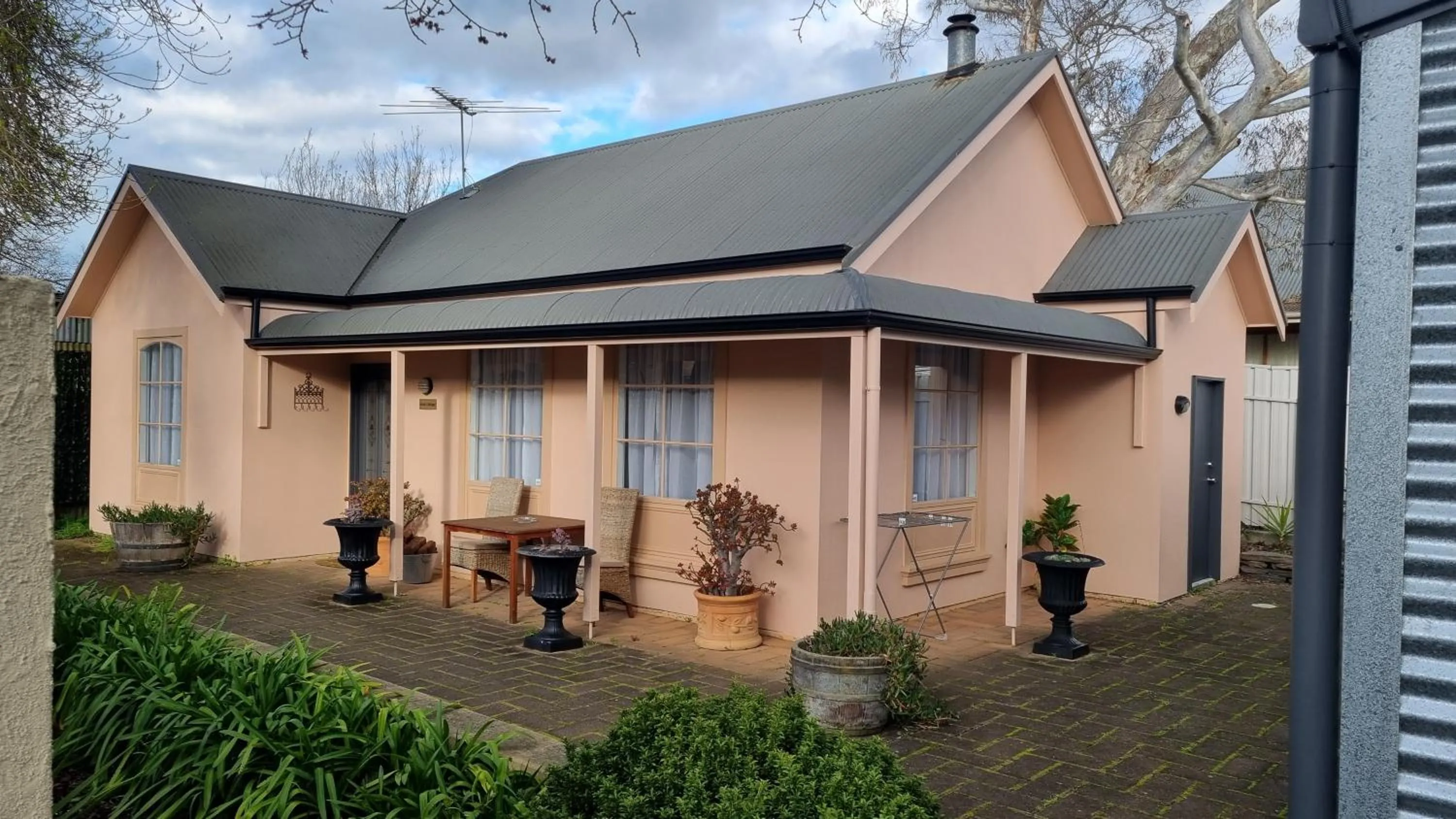 Hahndorf House B&B