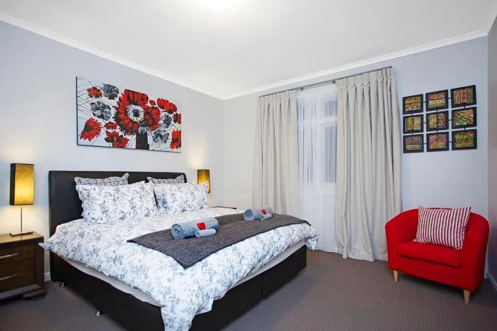 Bed in Hahndorf House B&B