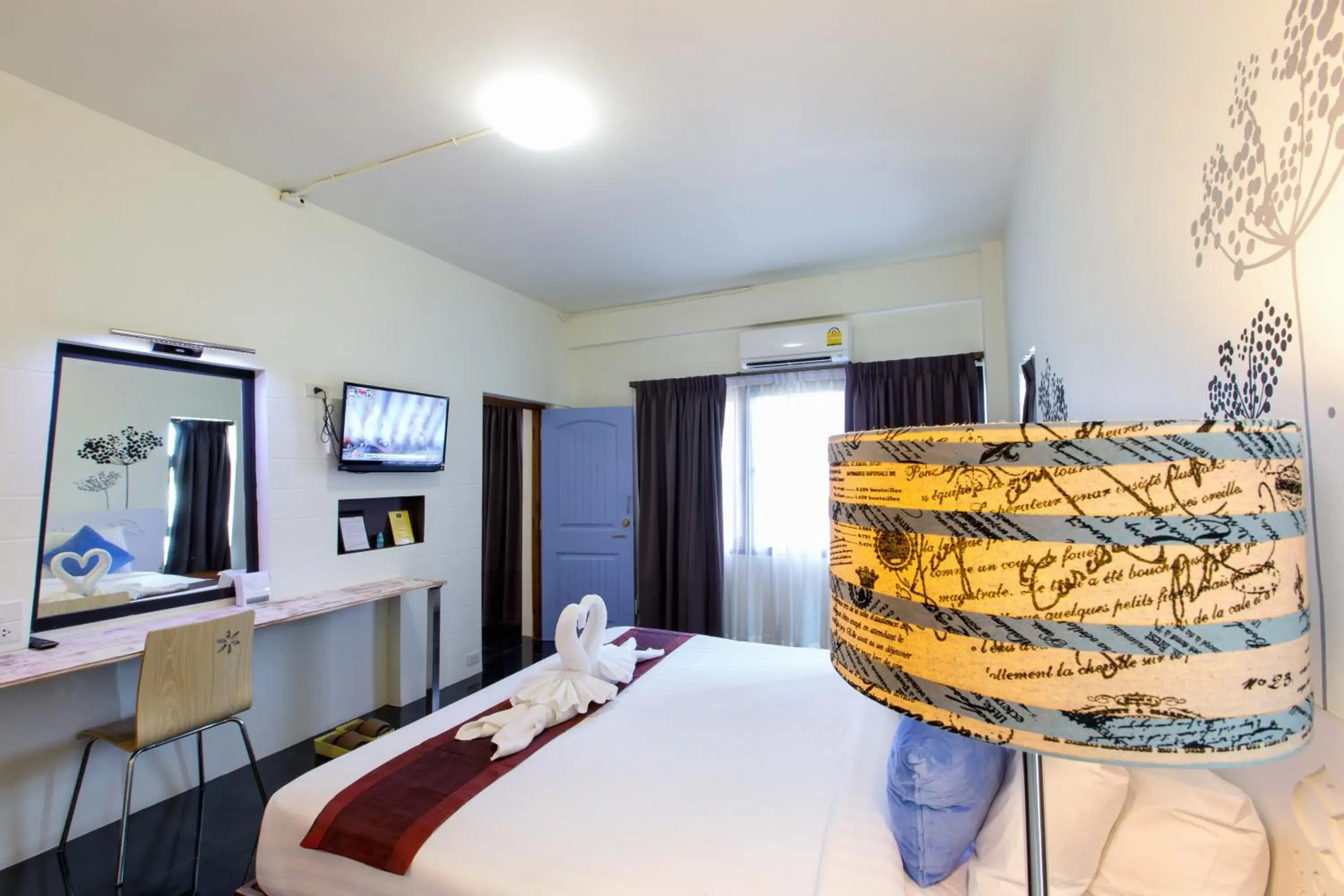 King Room with Garden View in SOHO Boutique Hotel King Room with Garden View in SOHO Boutique Hotel